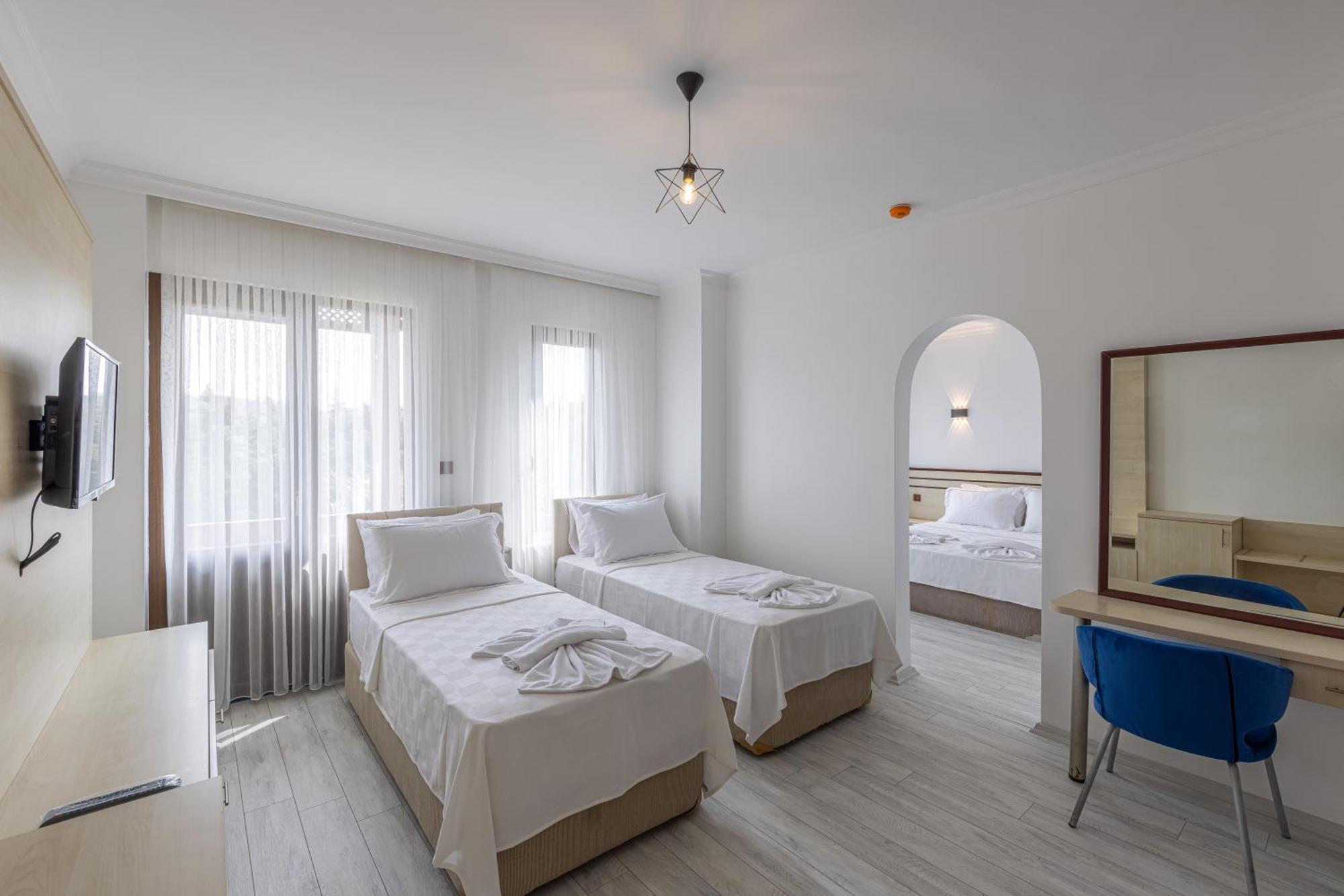 Olinda & Hotel *