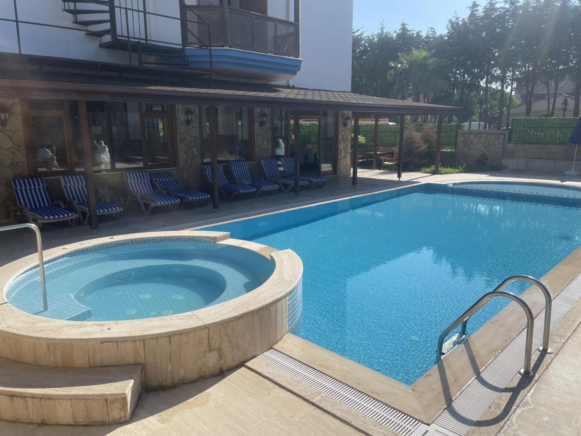 Olinda & Hotel *