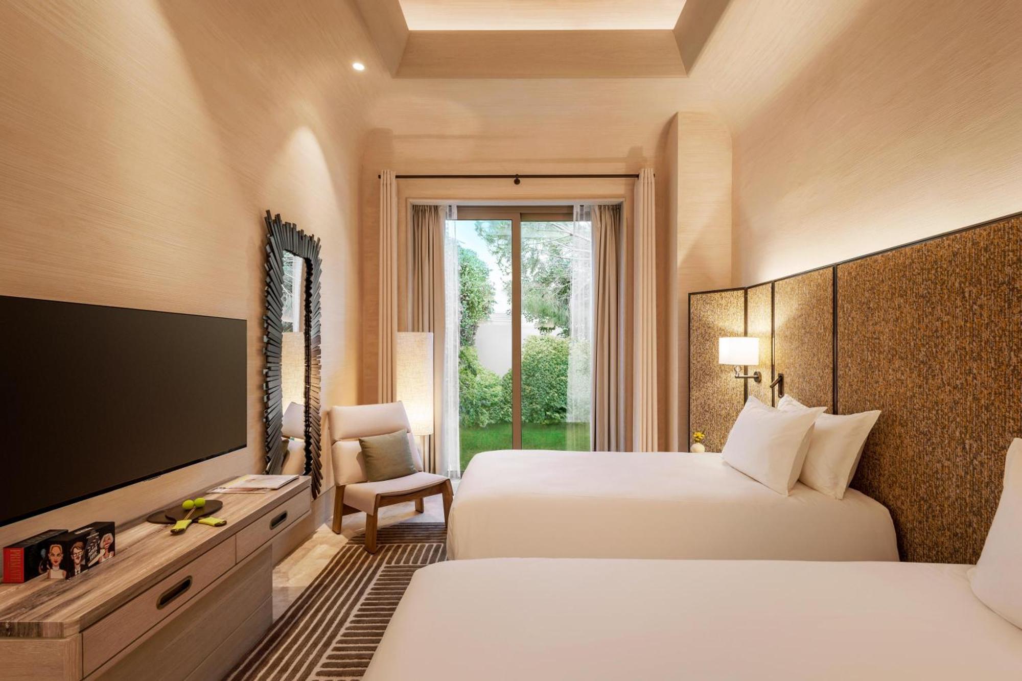 Bijal Bed & Breakfast *