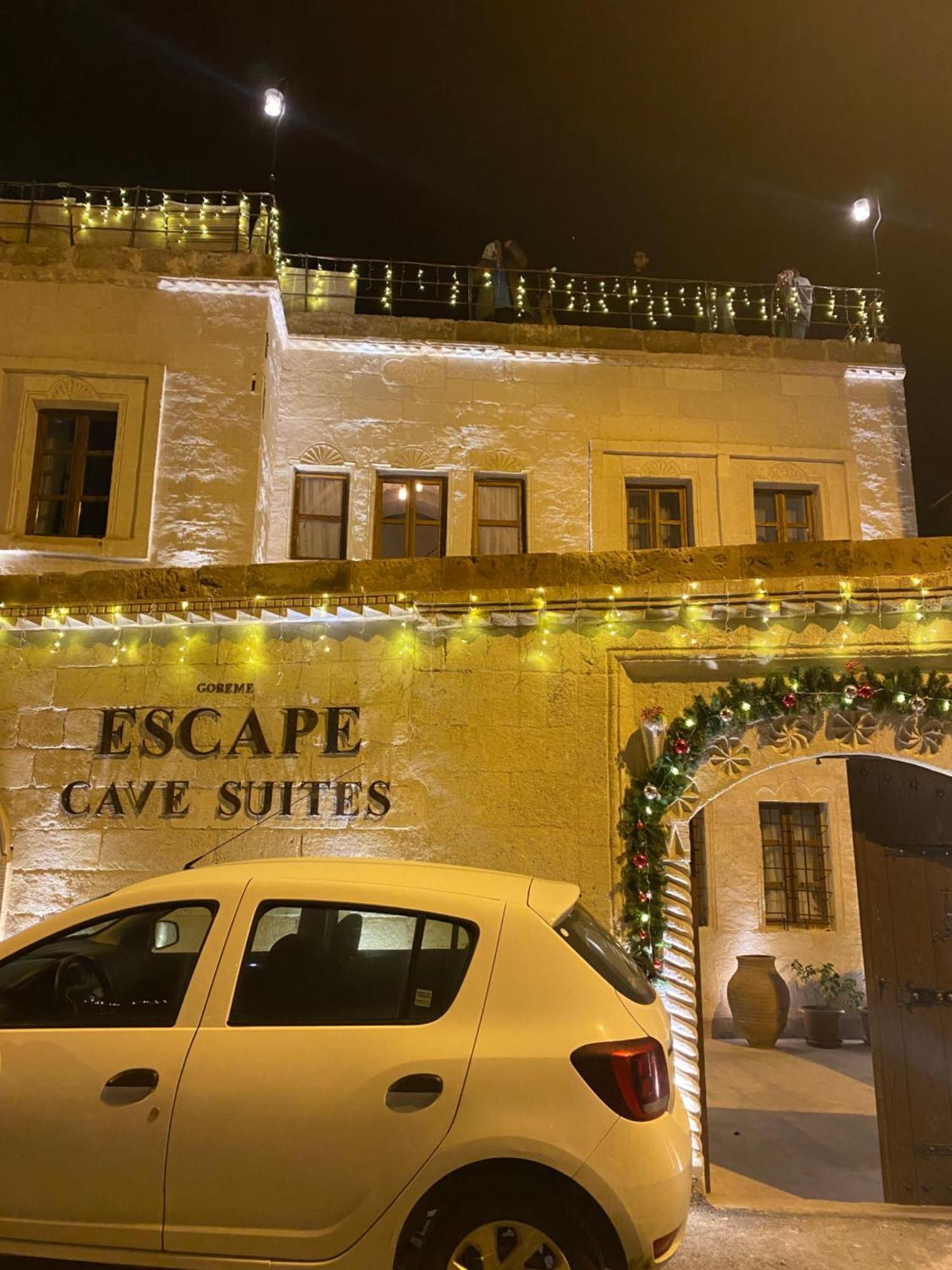 Escape Cave Hotel *