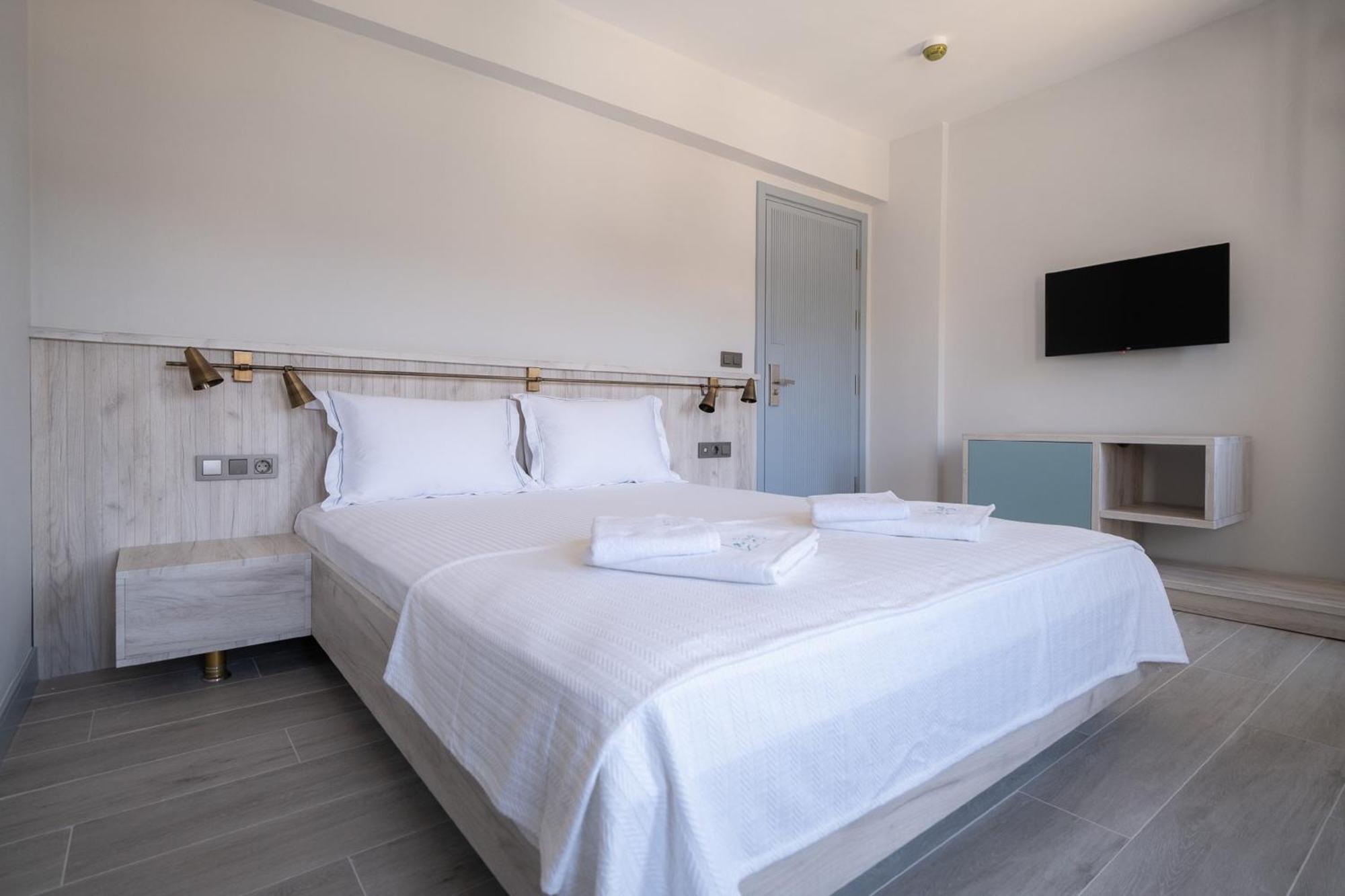 La Luz & Hotel 3*