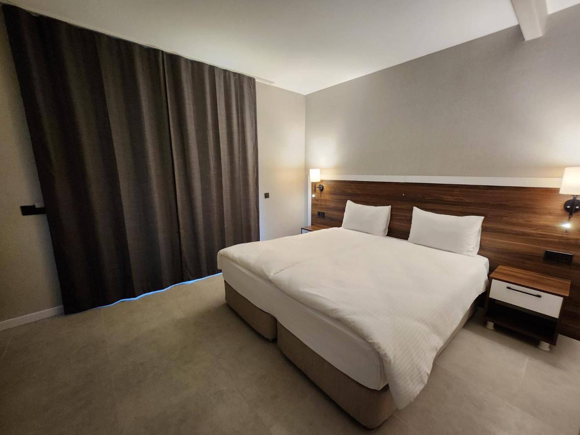 Hotel Lulubay &