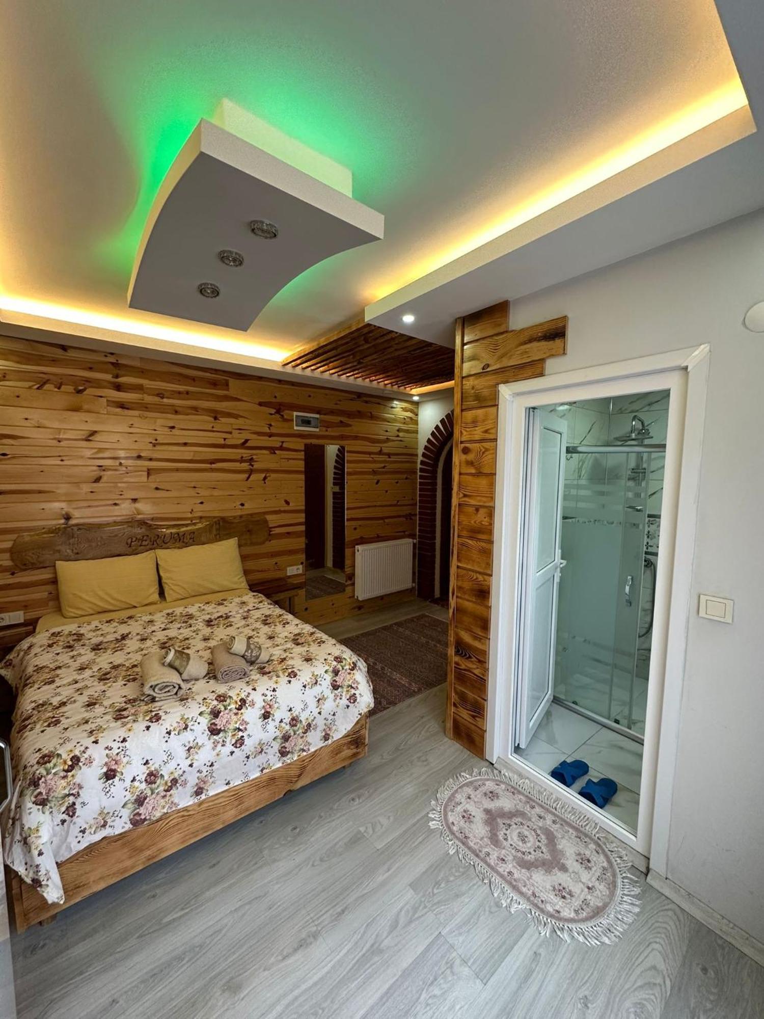 Peruma Hotel