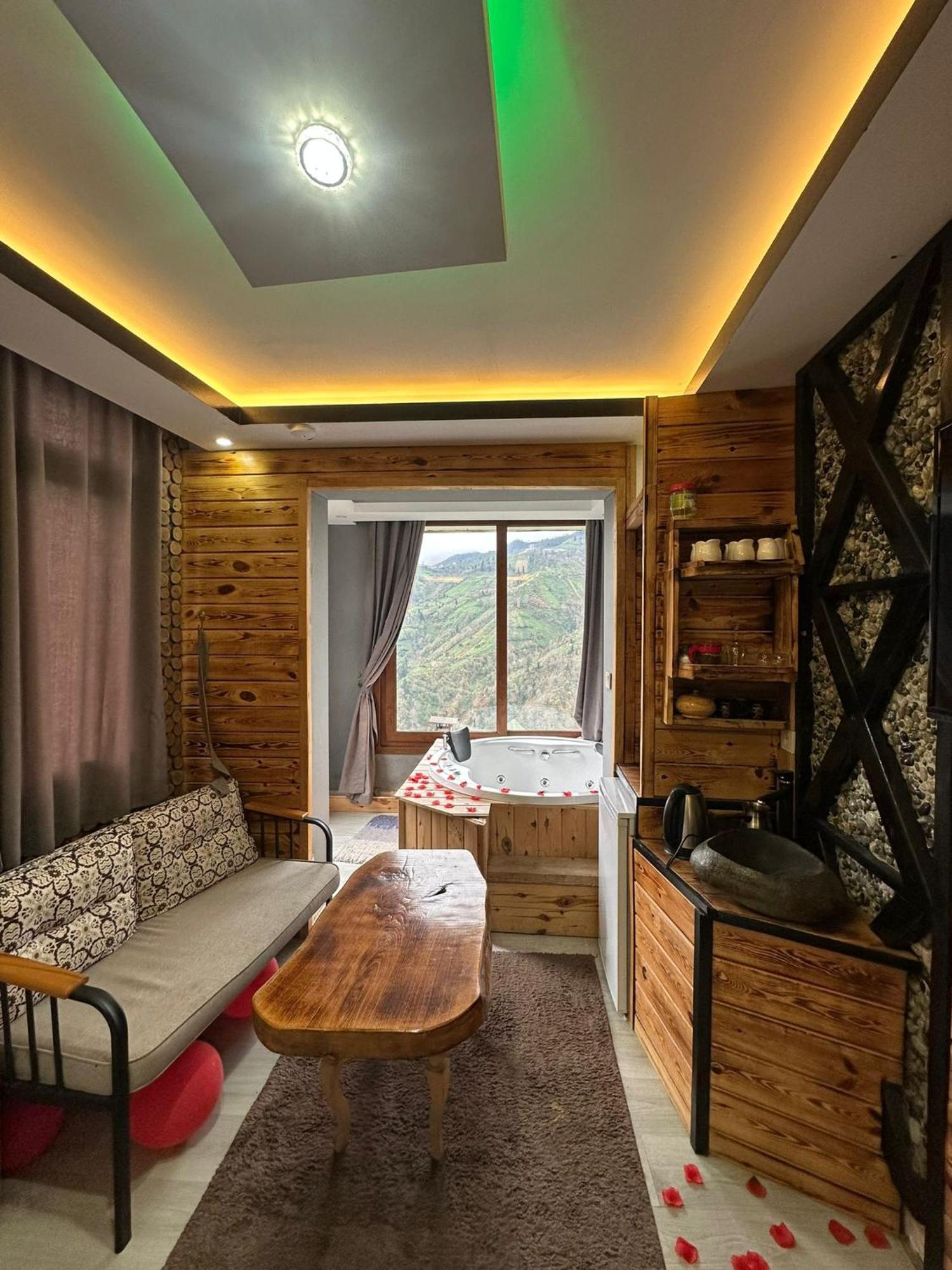 Peruma Hotel 2*