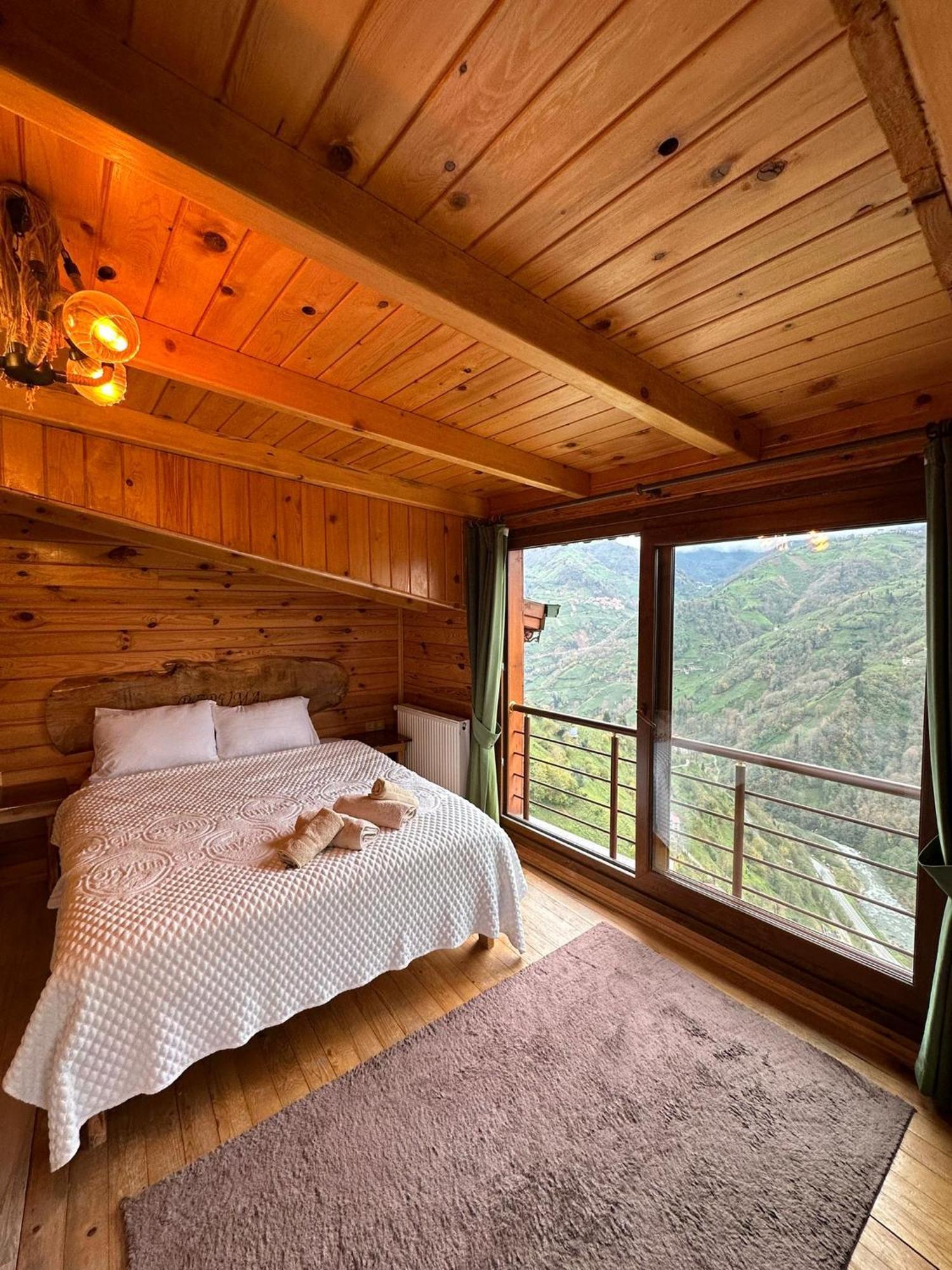 Peruma Hotel Camlihemsin
