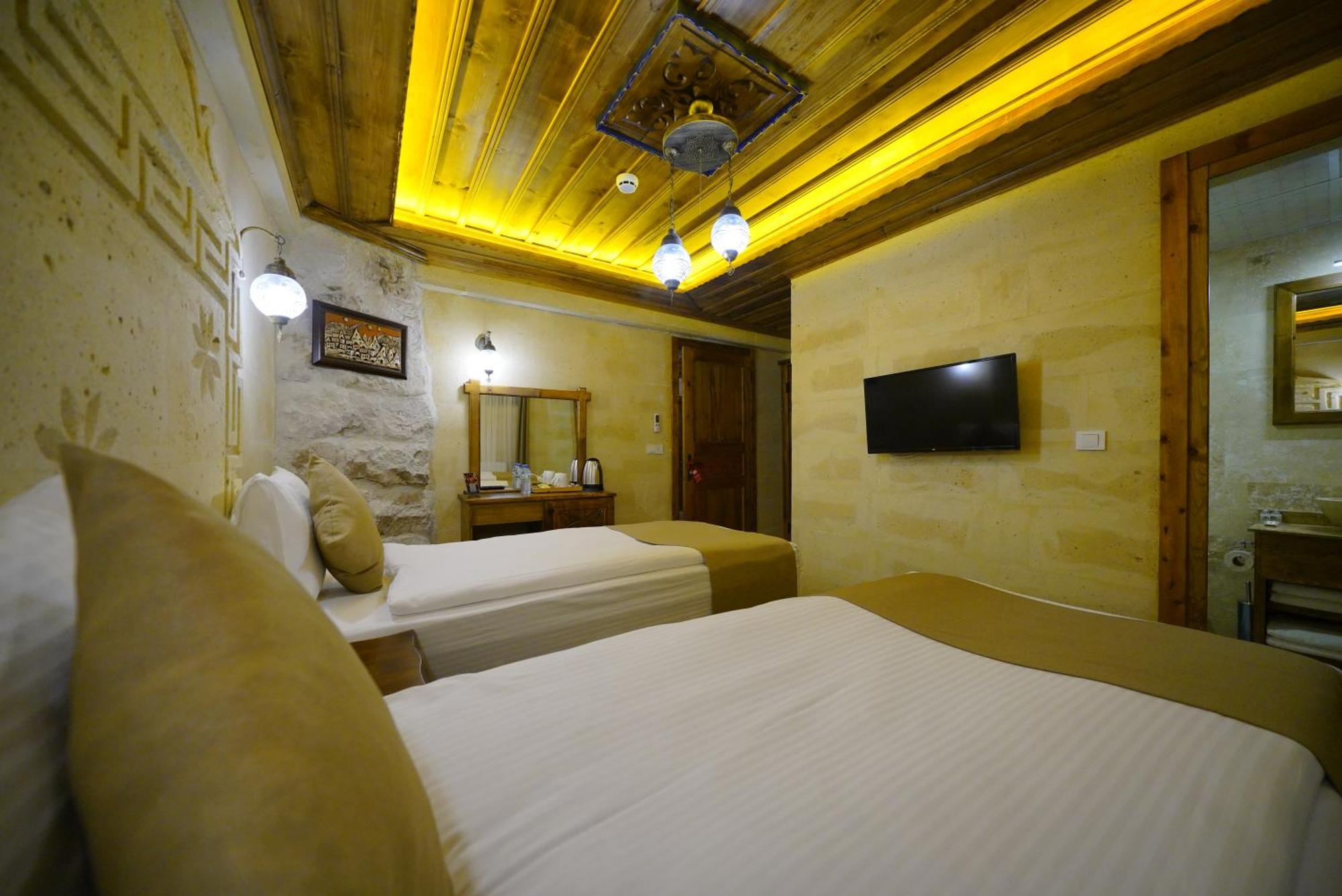 Enjoy Stone Hotel *