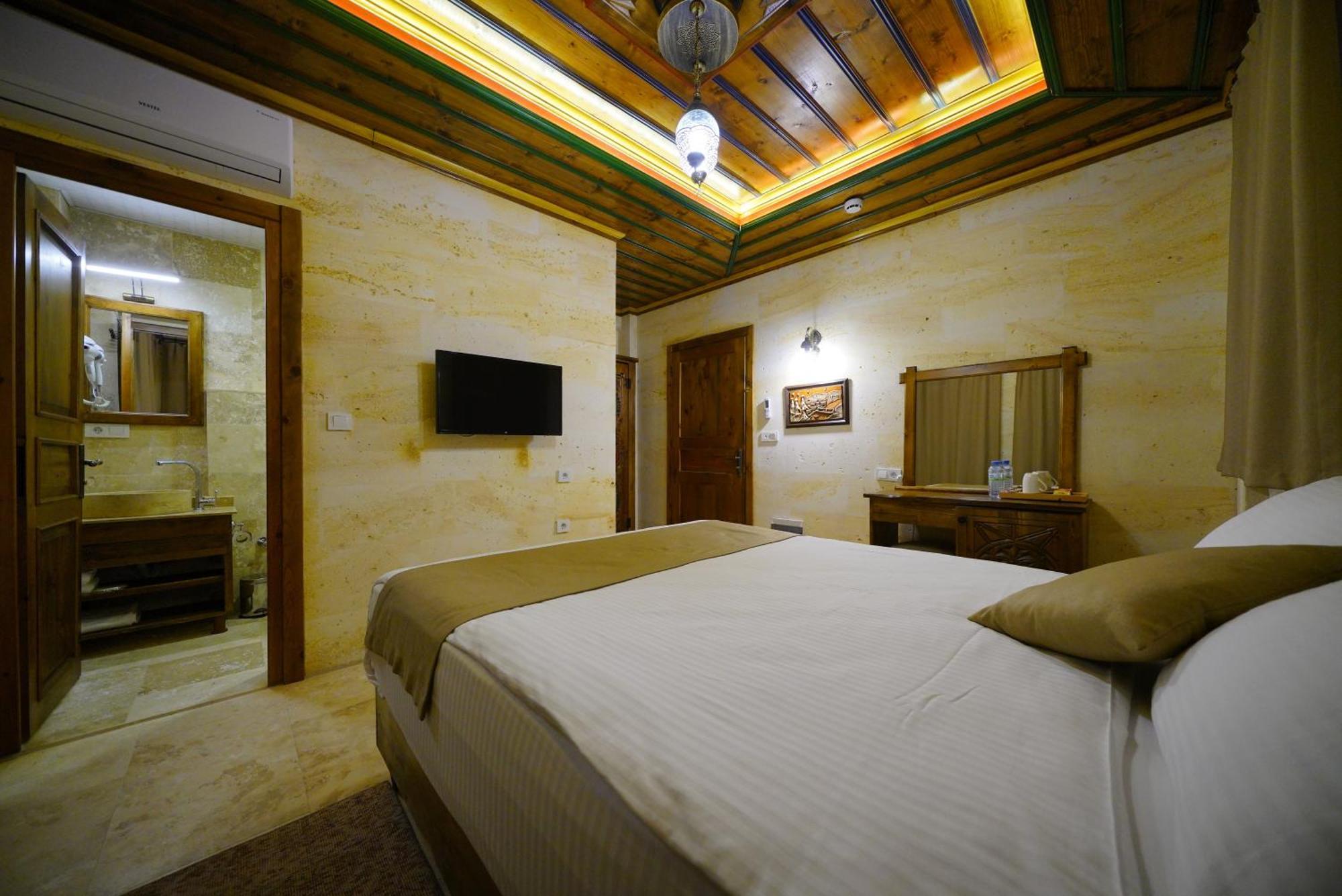 Enjoy Stone Hotel *