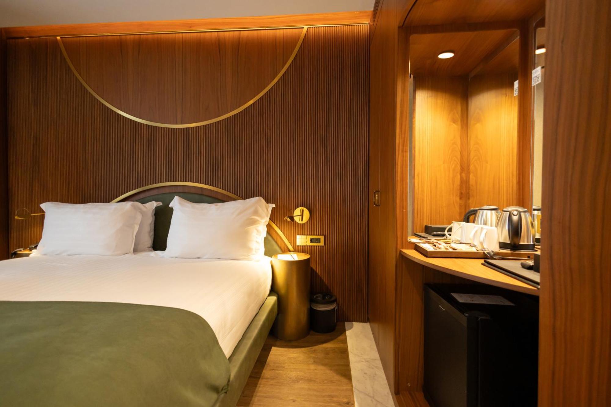 Kate Special Class & Hotel 4*
