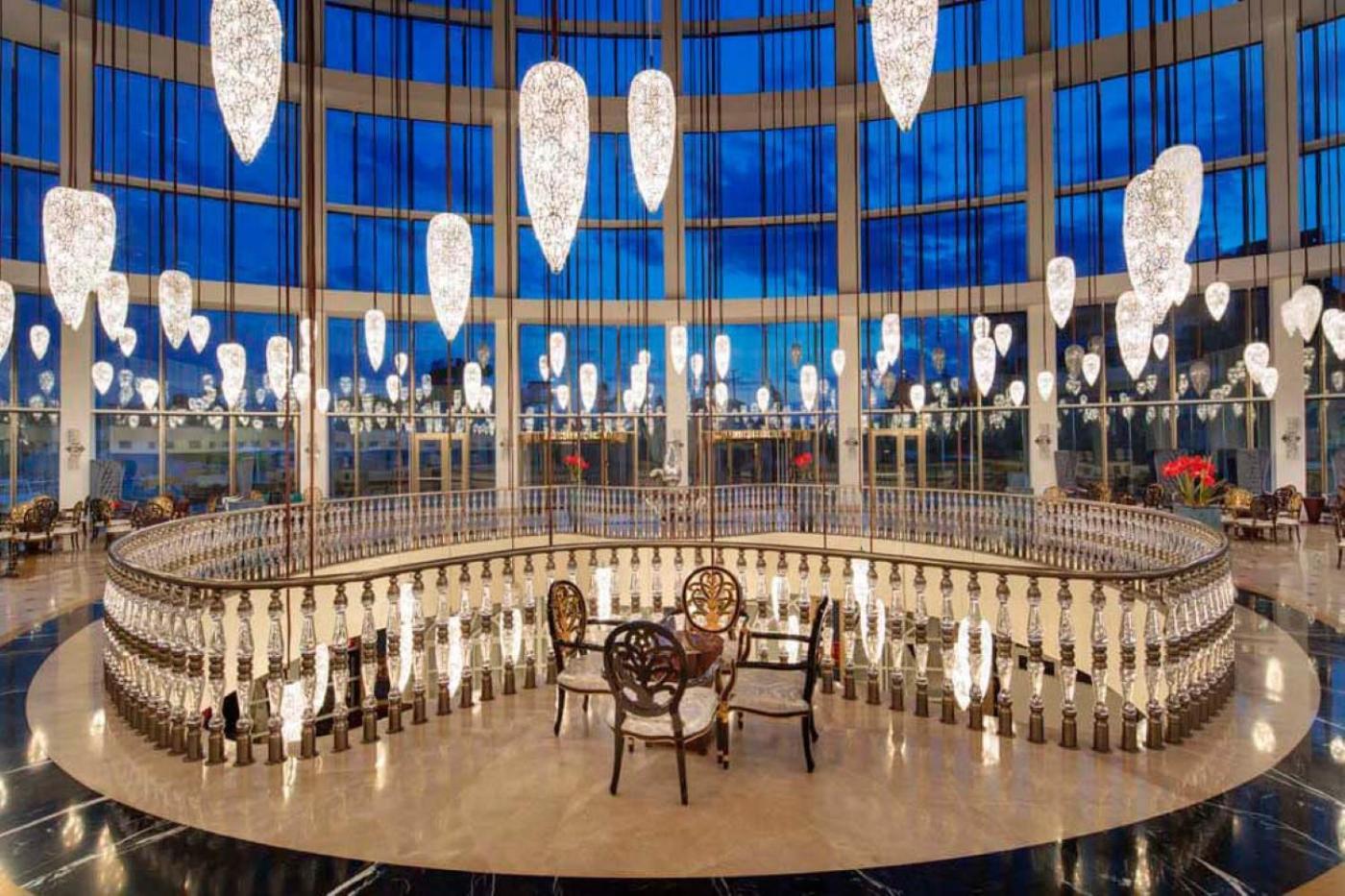 Alan Xafira Deluxe & Hotel 5*