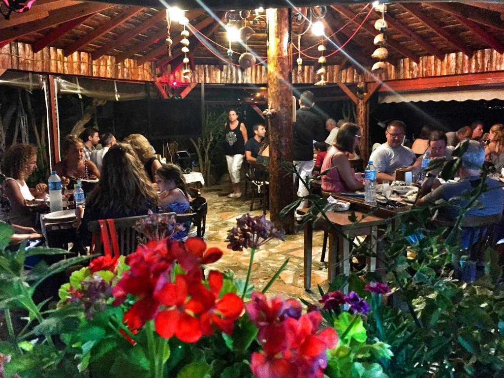 Herakles Bed & Breakfast Cesme