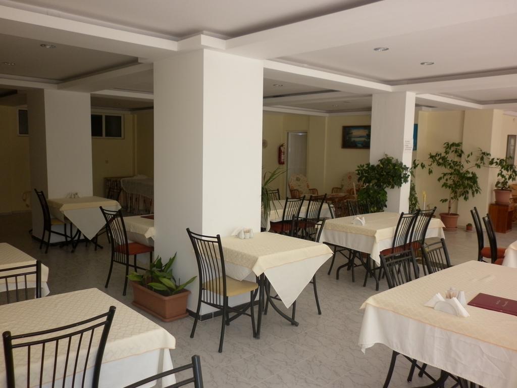 Oezguer Hotel * Fethiye