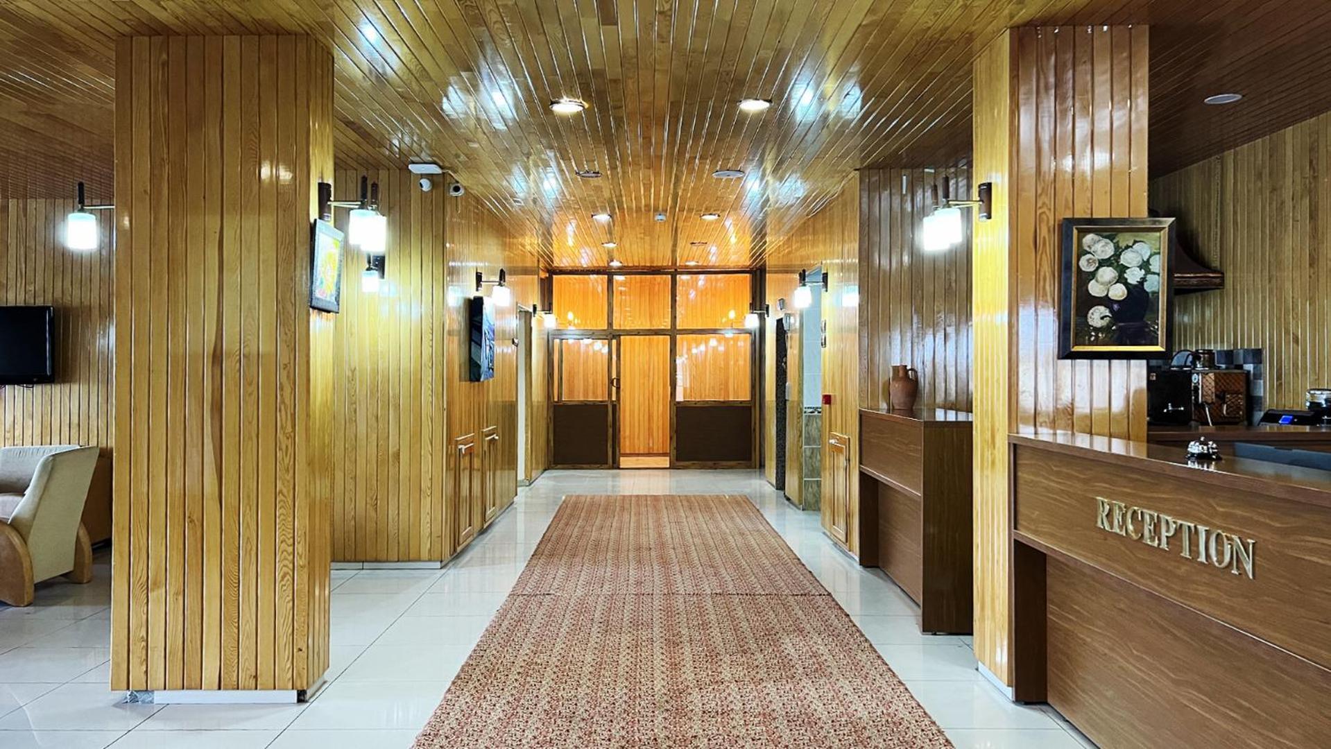 Lahza Hills 4*
