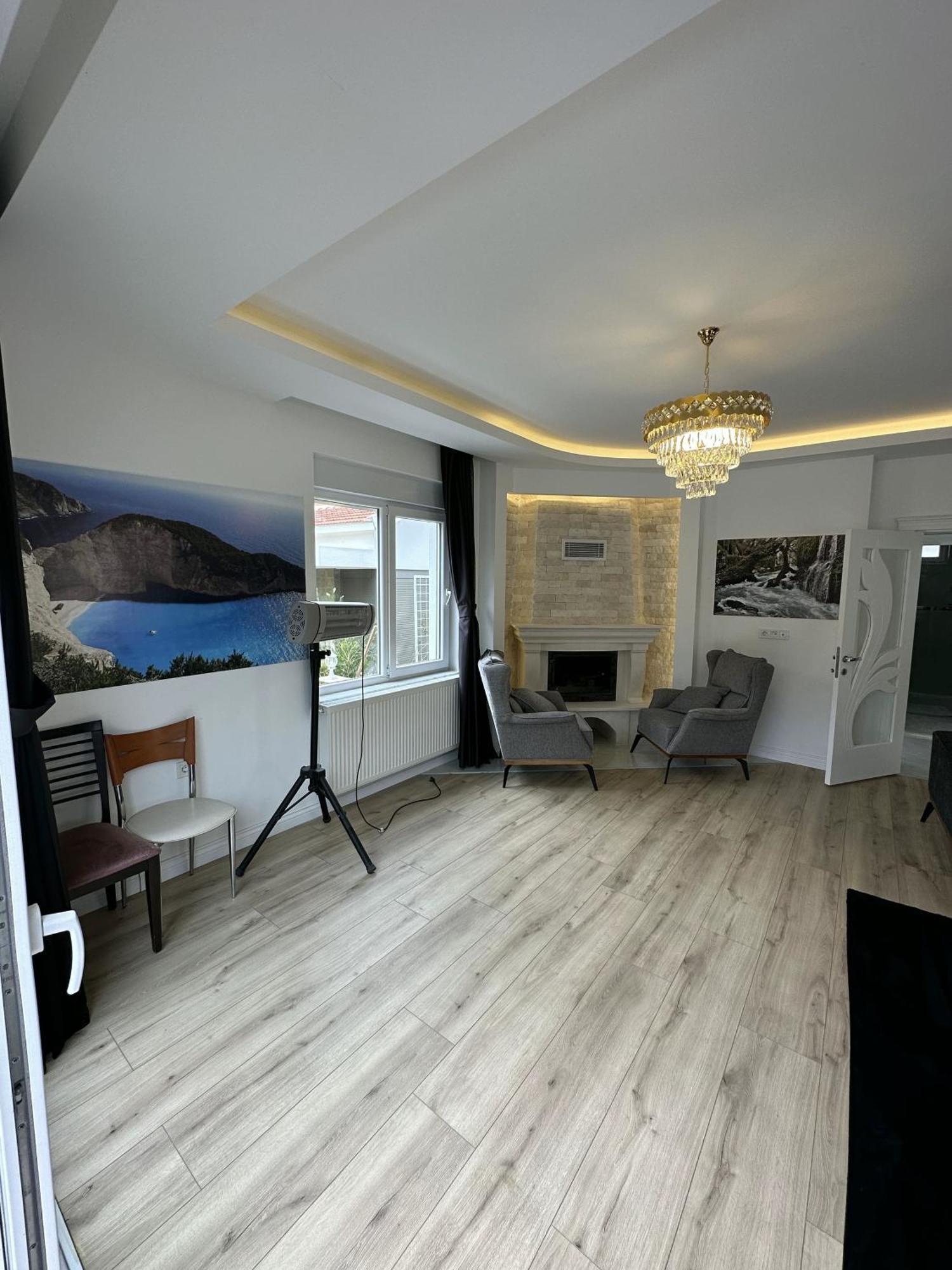 Villa Deluxe In Forest 4