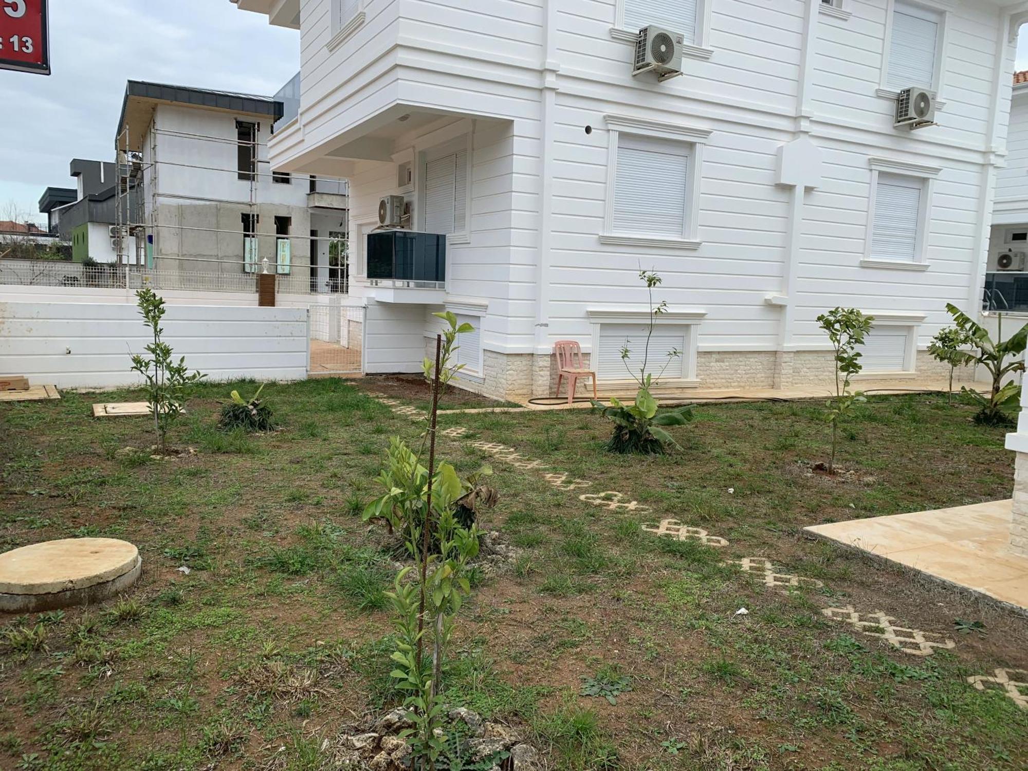 Villa Deluxe In Forest 4