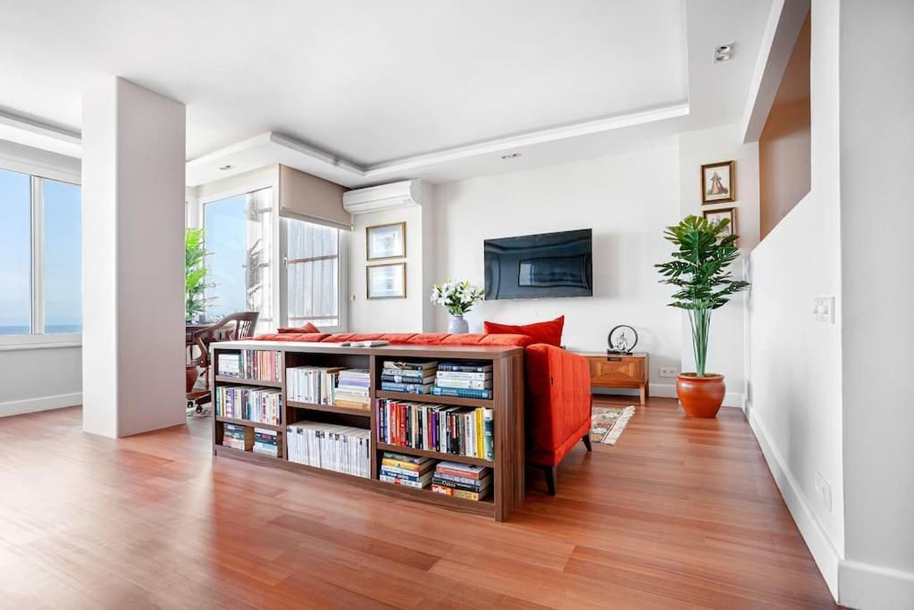 Apartment Signature Luxury At Galataport / Emre 11 Istanbul
