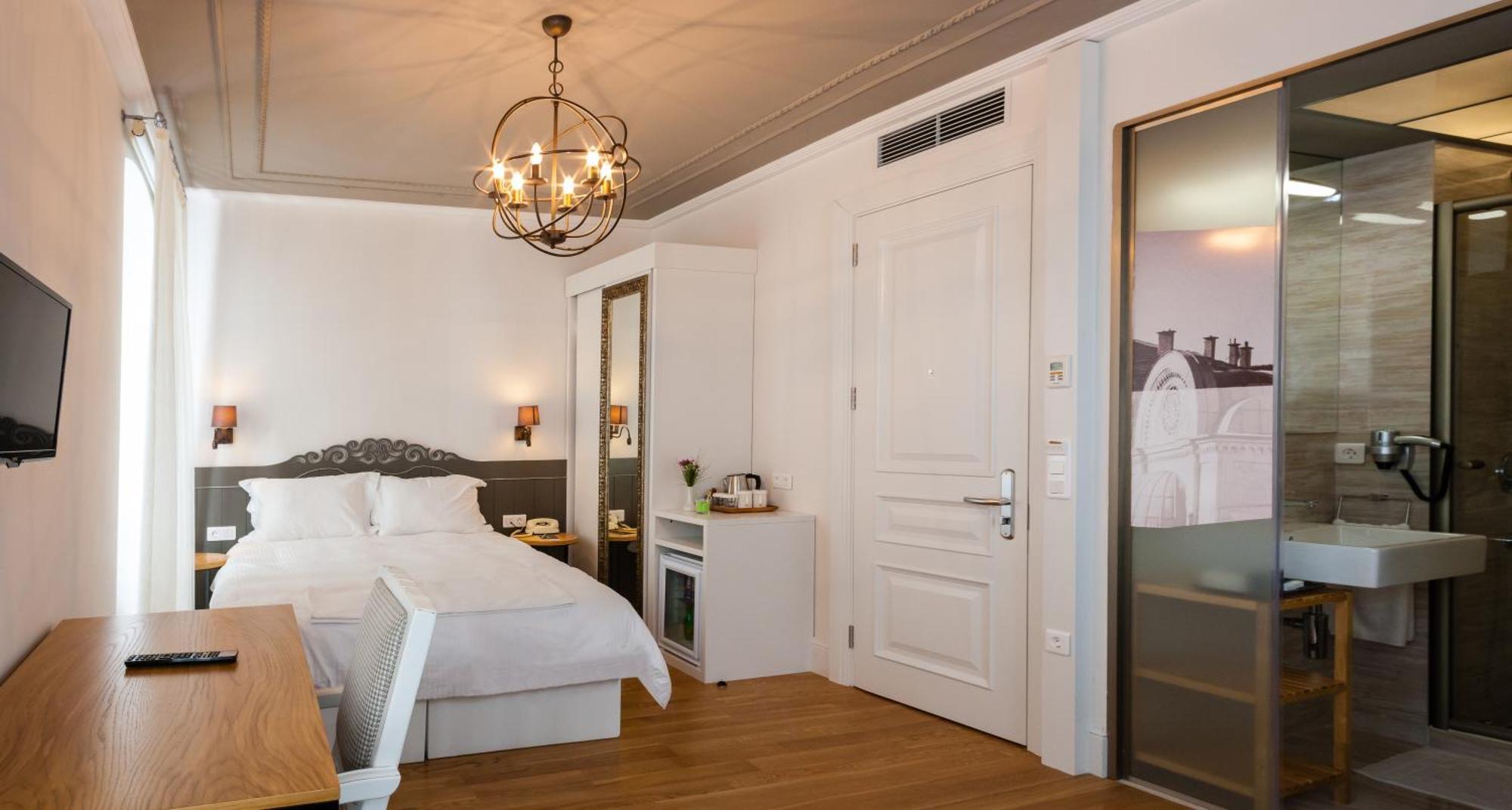 Hotel Pino Verde Hotel Istanbul