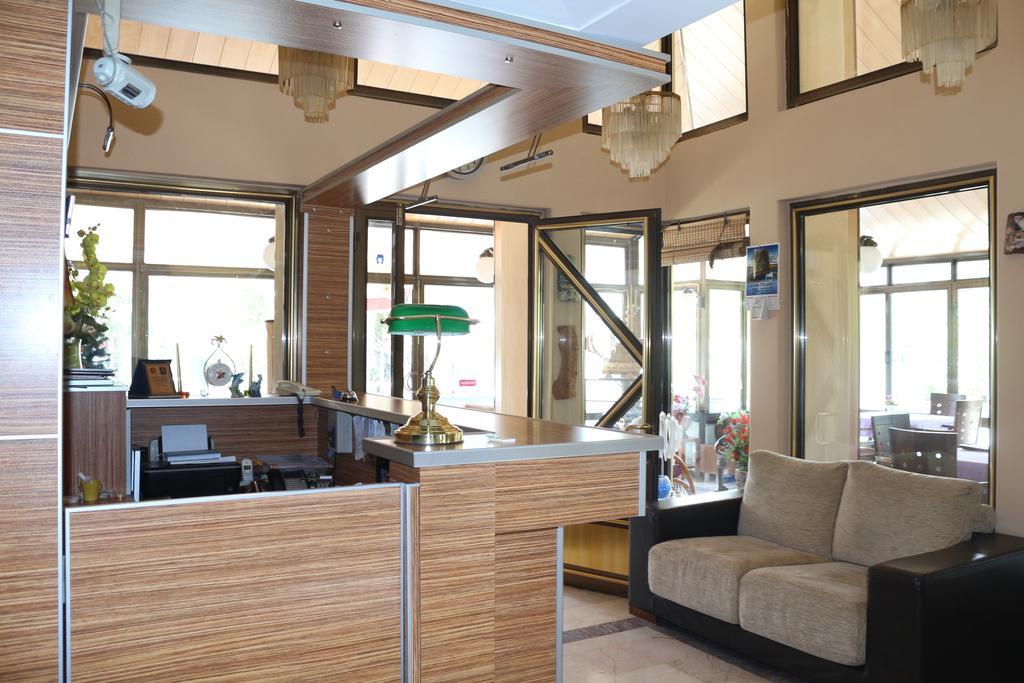 Hotel La Akcay Edremit (Balikesir)