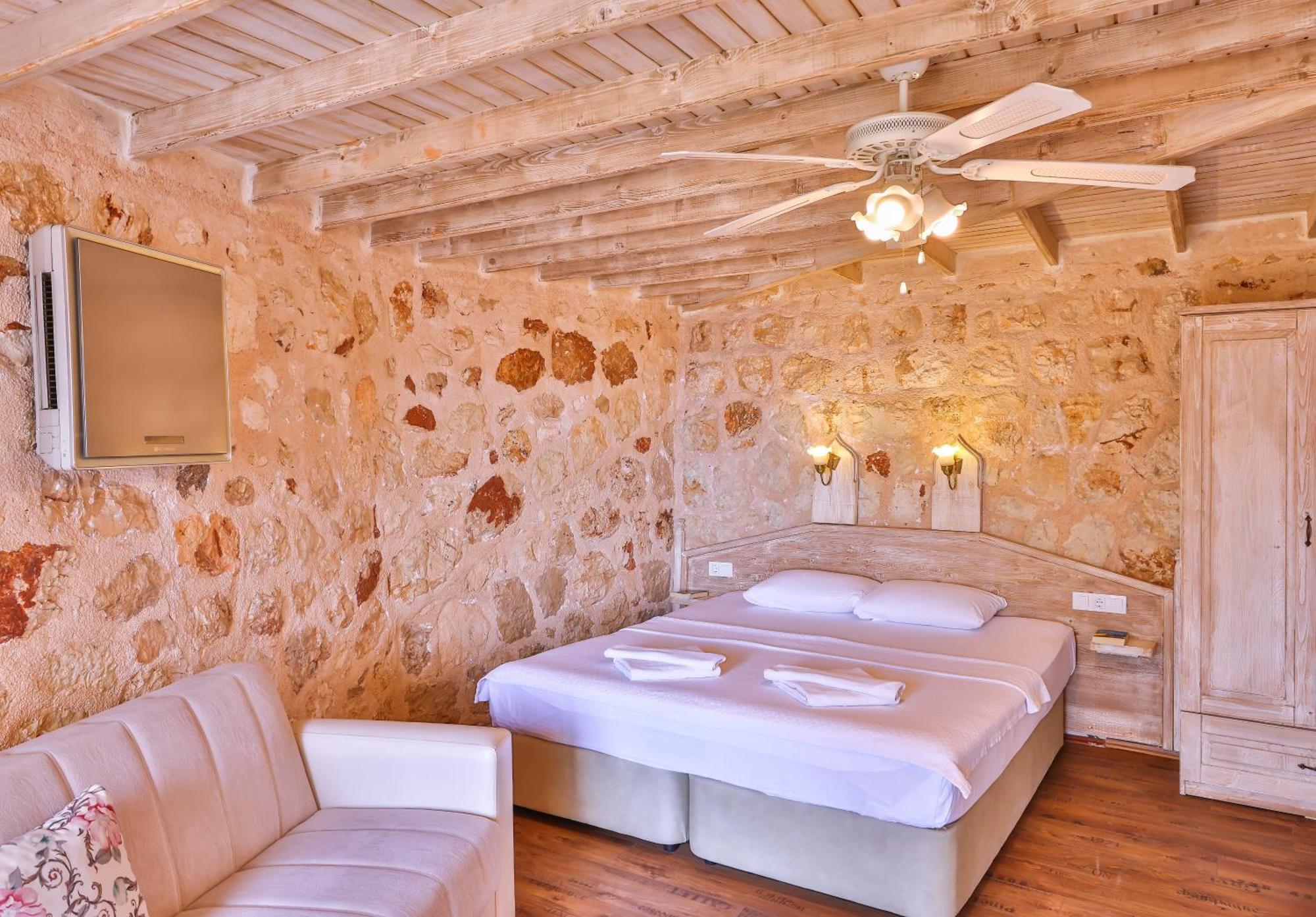 Hotel Luna *