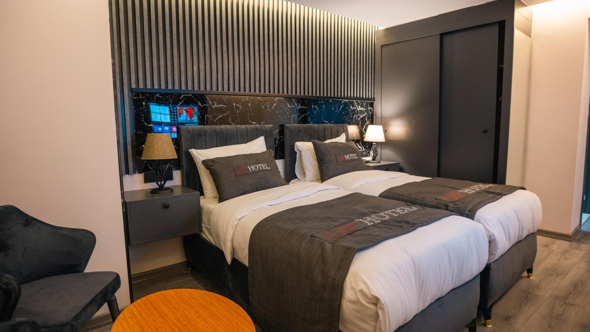 Hotel Cip & - Bakirkoey Center 4*