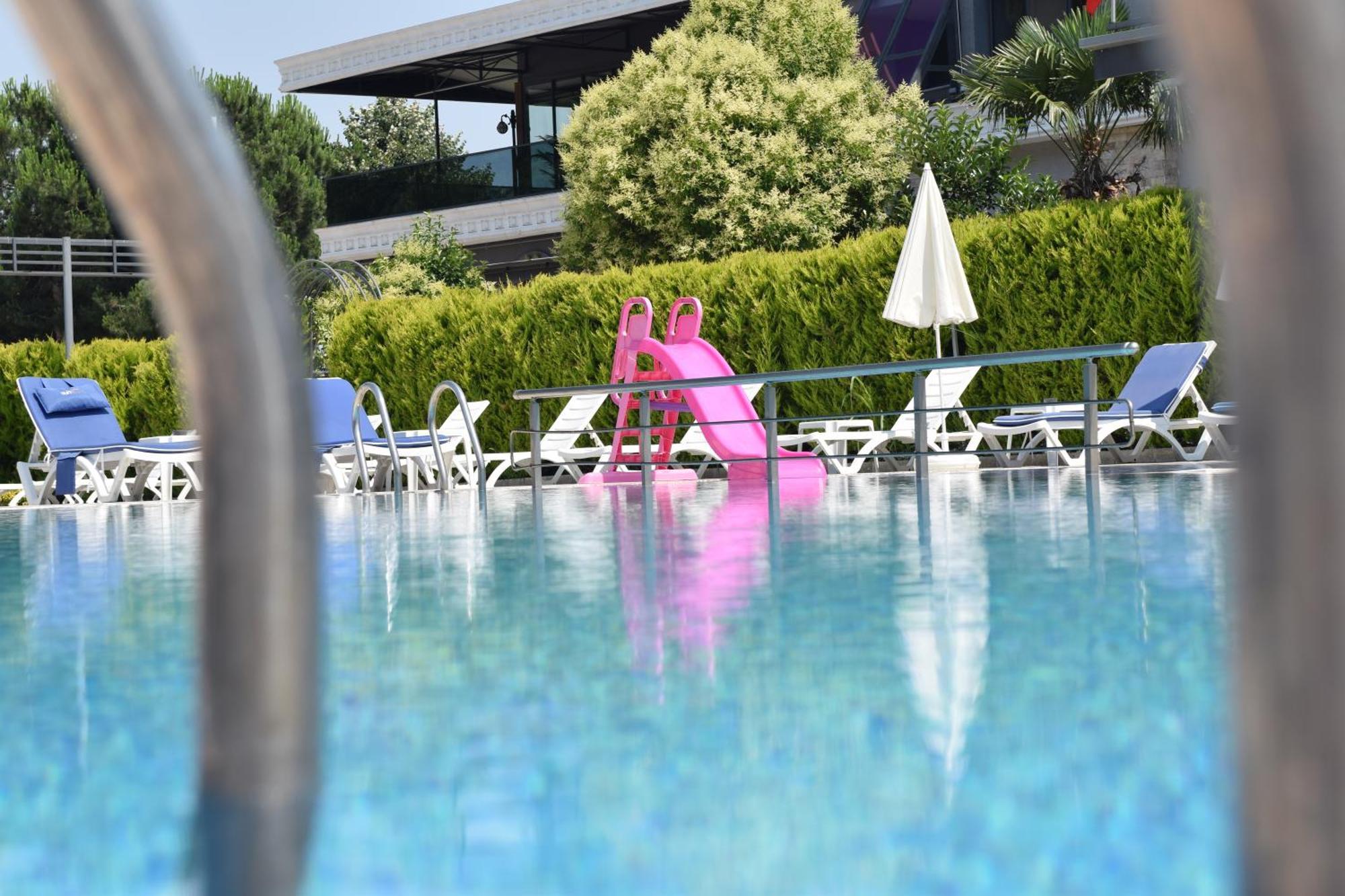 Hotel Vela &