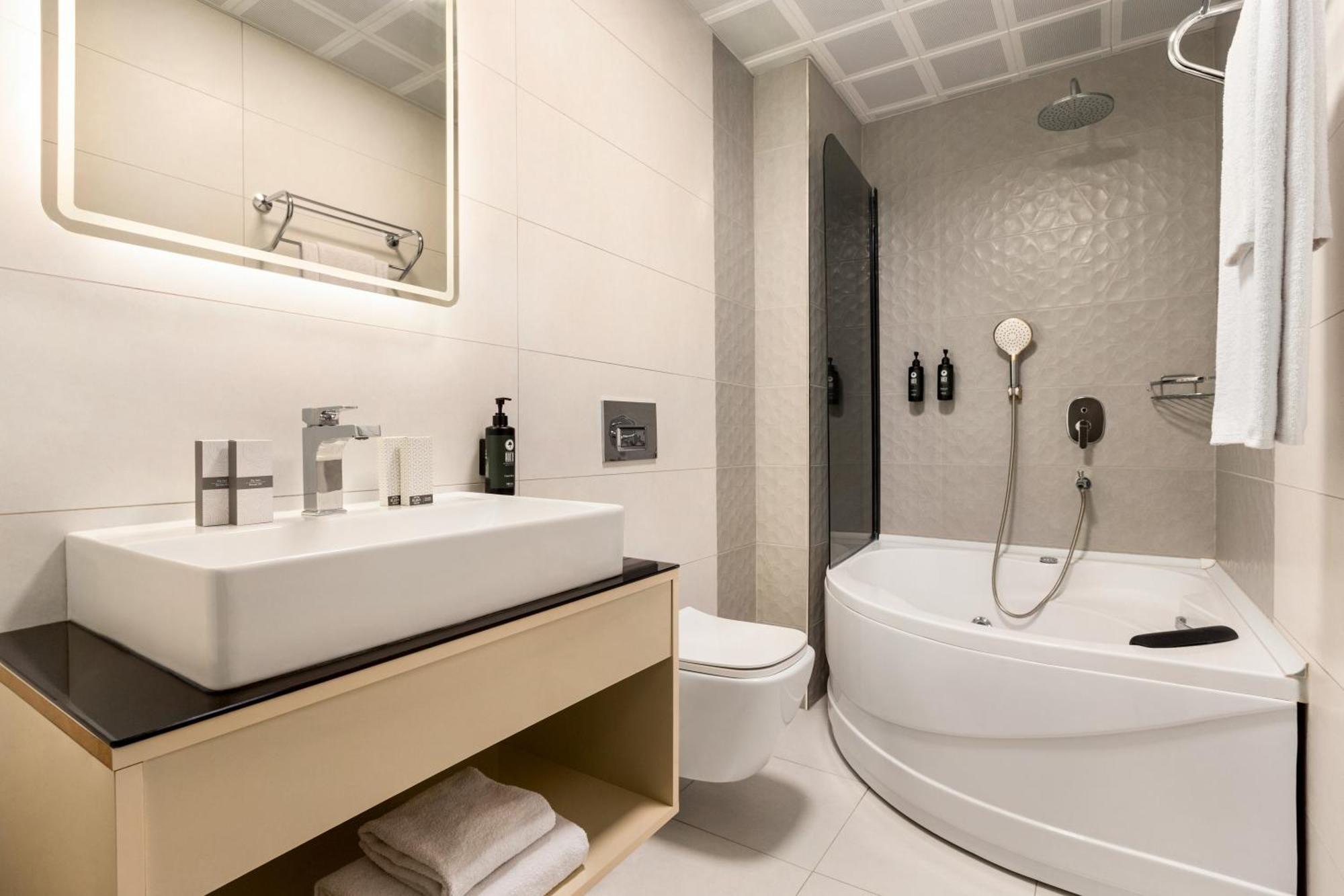 Hotel Trademark Collection By Wyndham Operla Airport Arnavutkoy