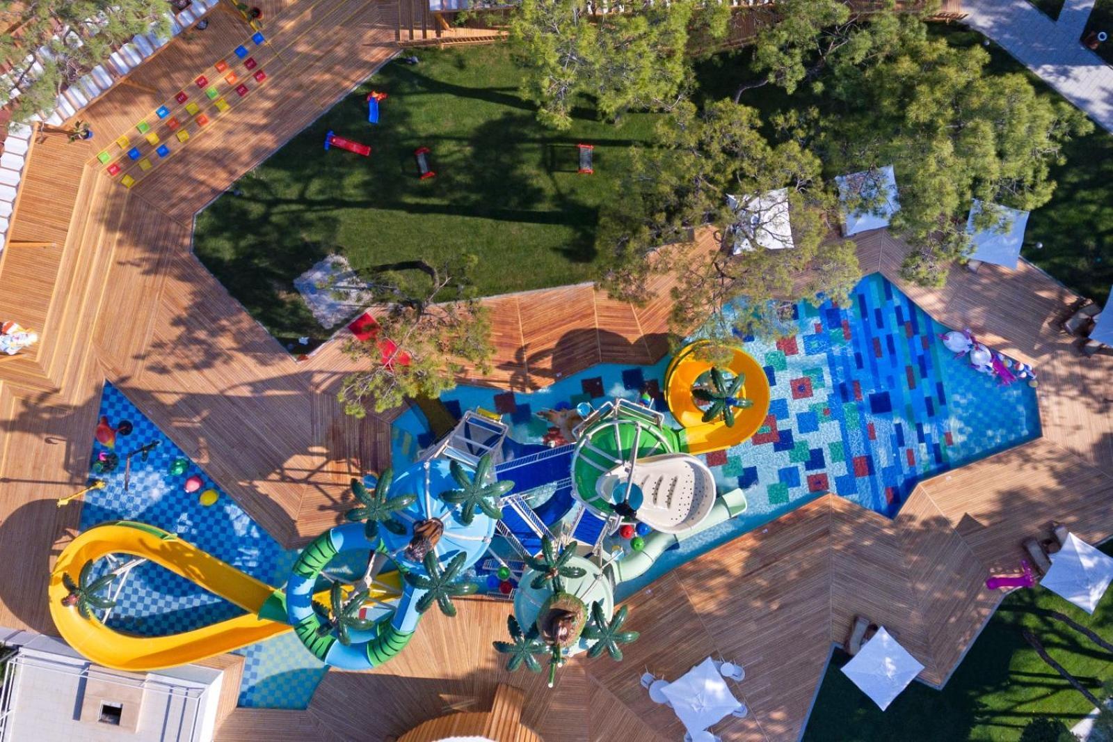 Resort Rixos Sungate - The Land Of Legends Access 5*