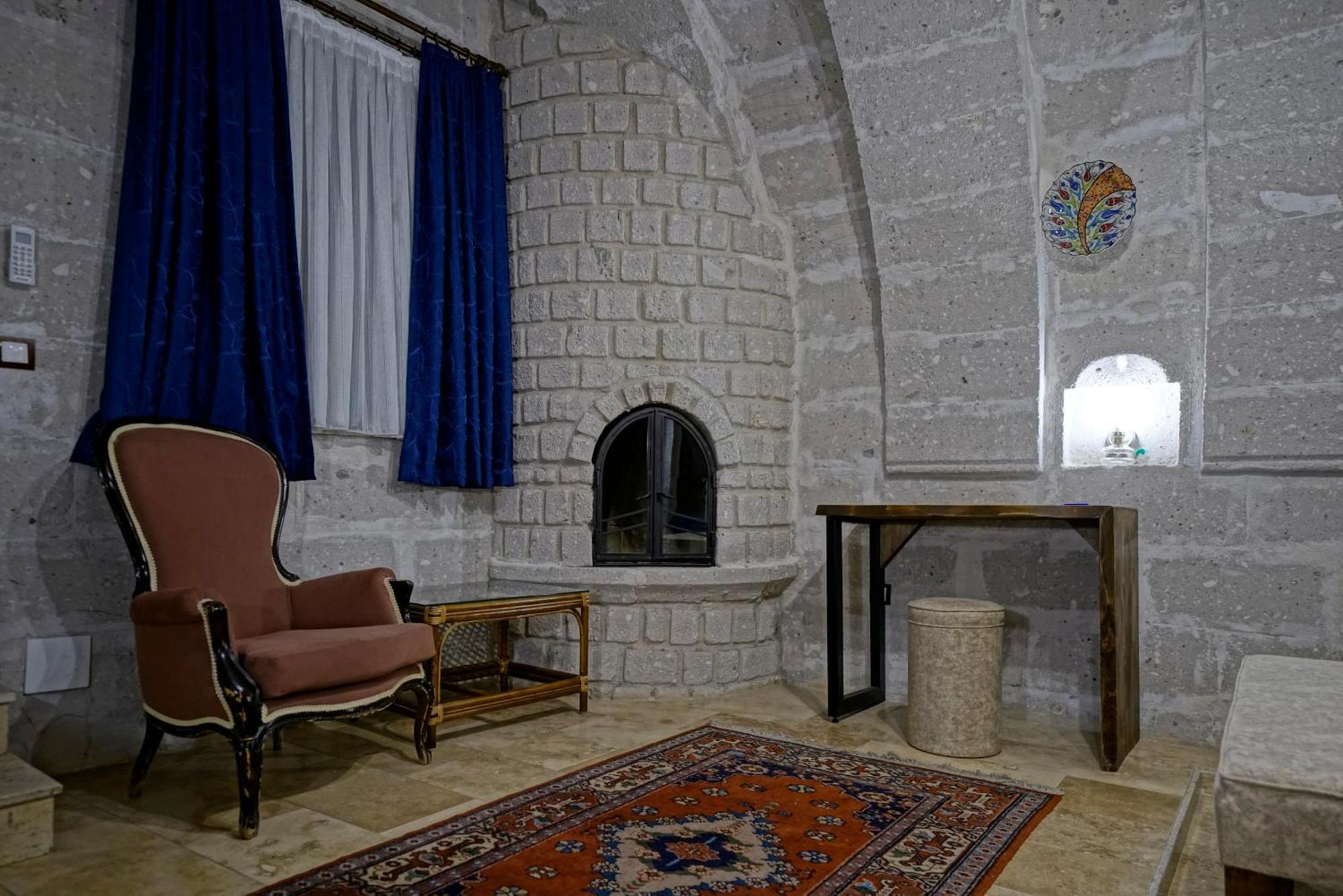 Flintstones Cave Hotel Goreme