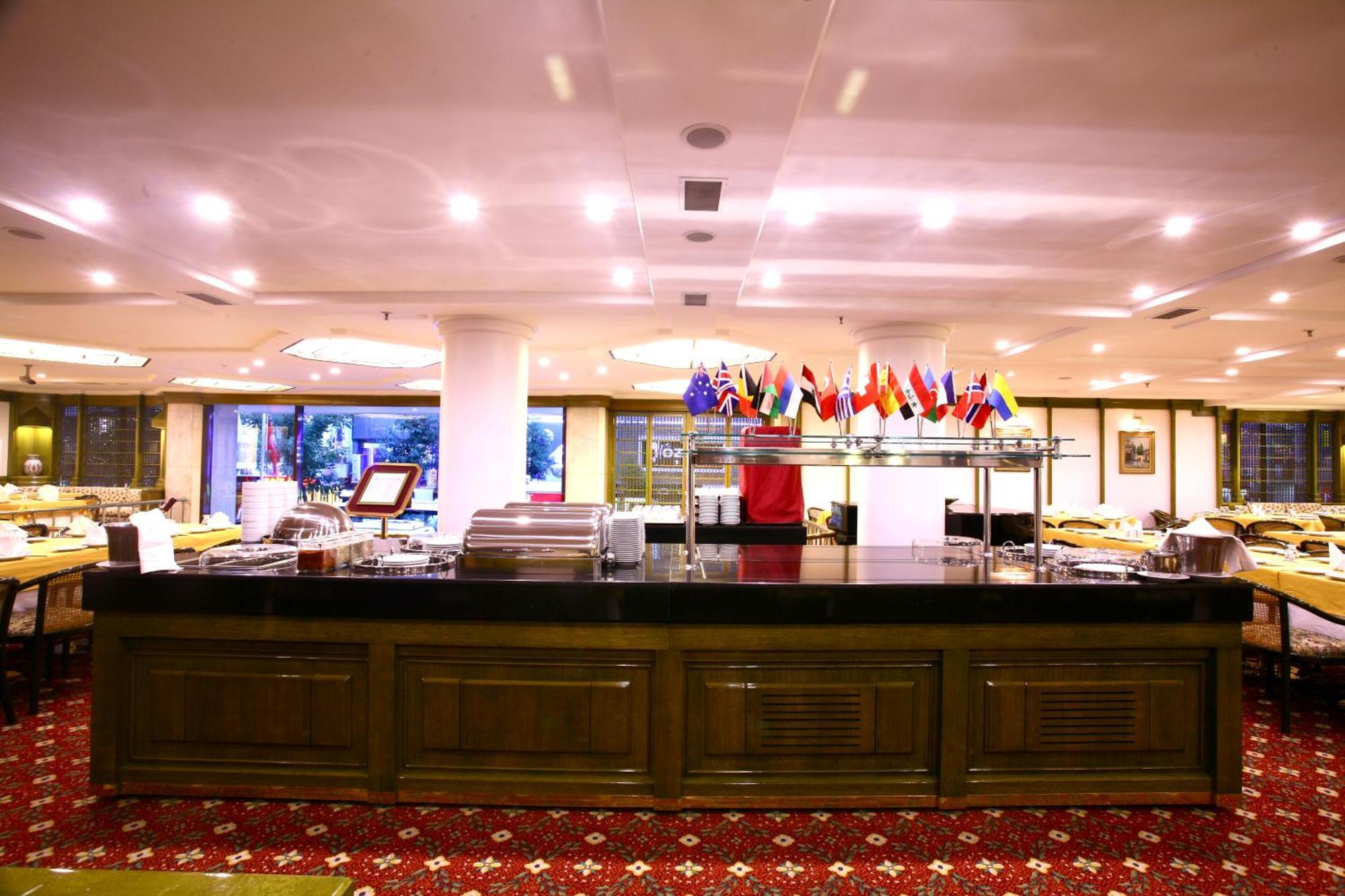 Hotel Royal
