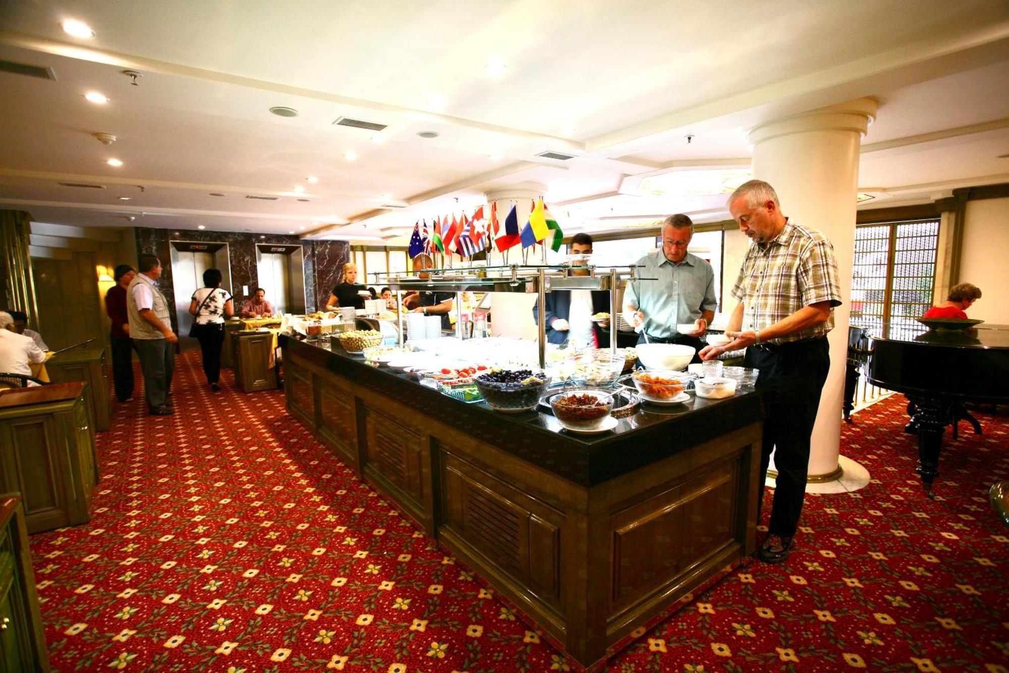 Royal 4* Istanbul