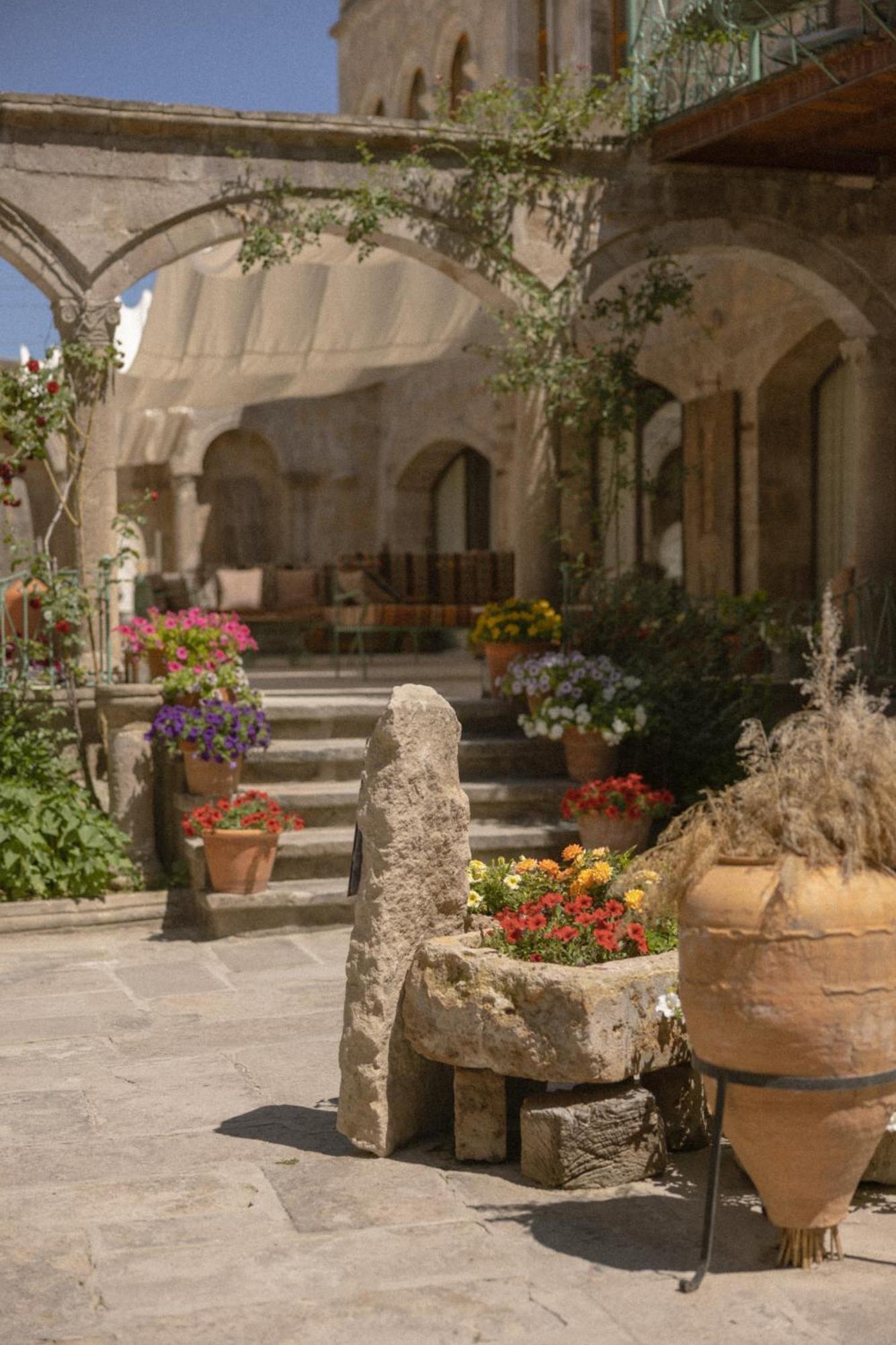 Sultan Cave Hotel 2*