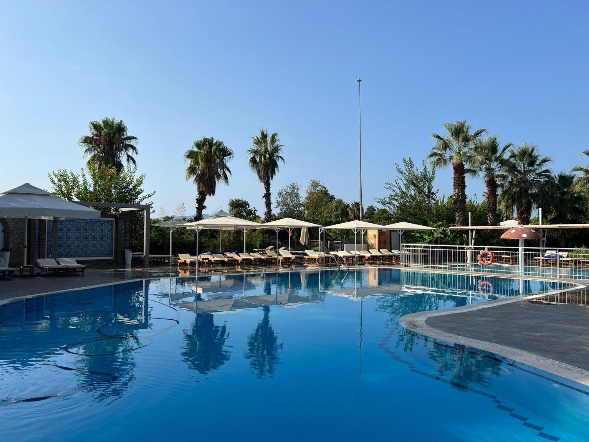 Club Tuana 5*
