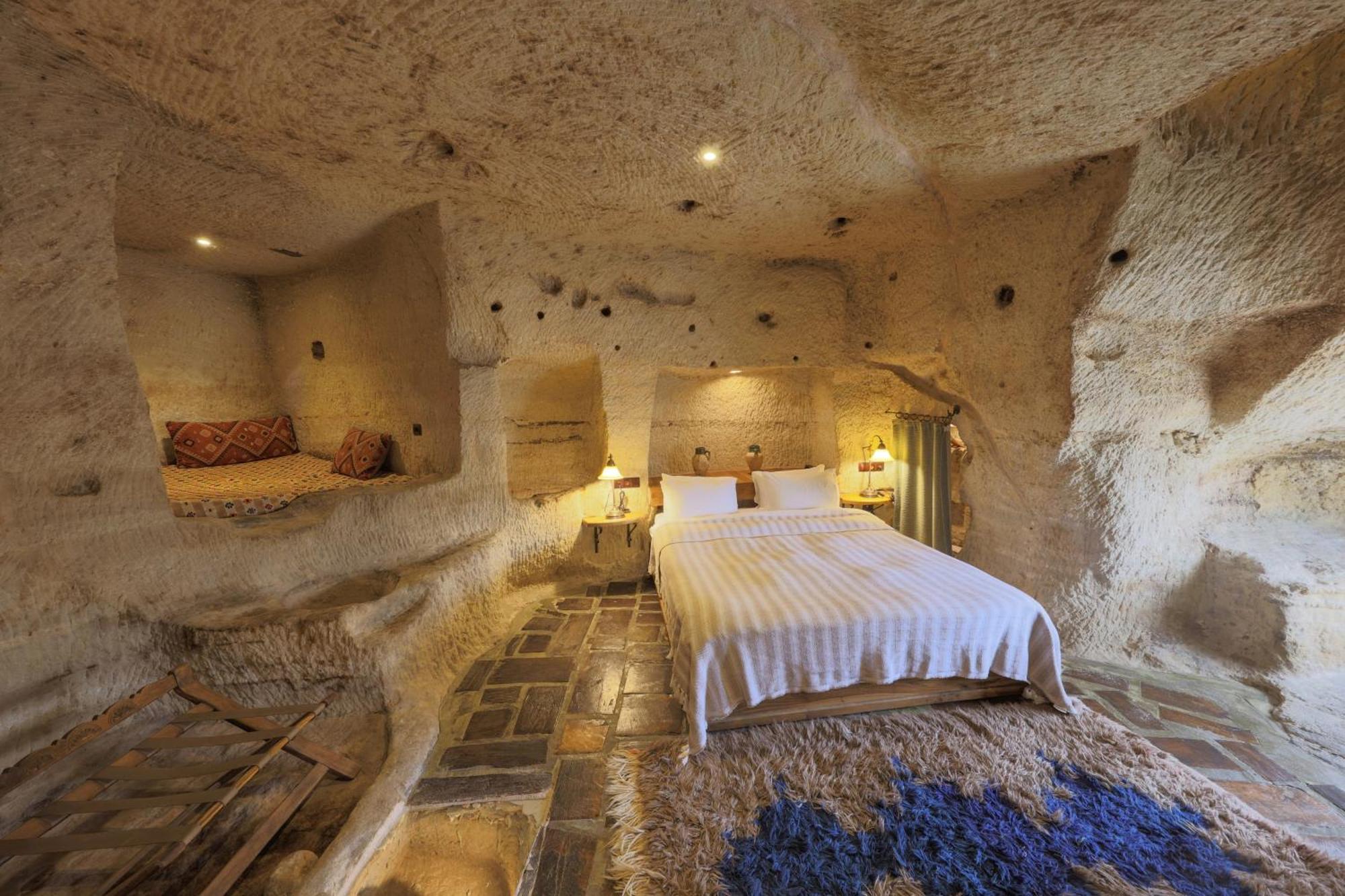 Kelebek Special Cave & Hotel 3*