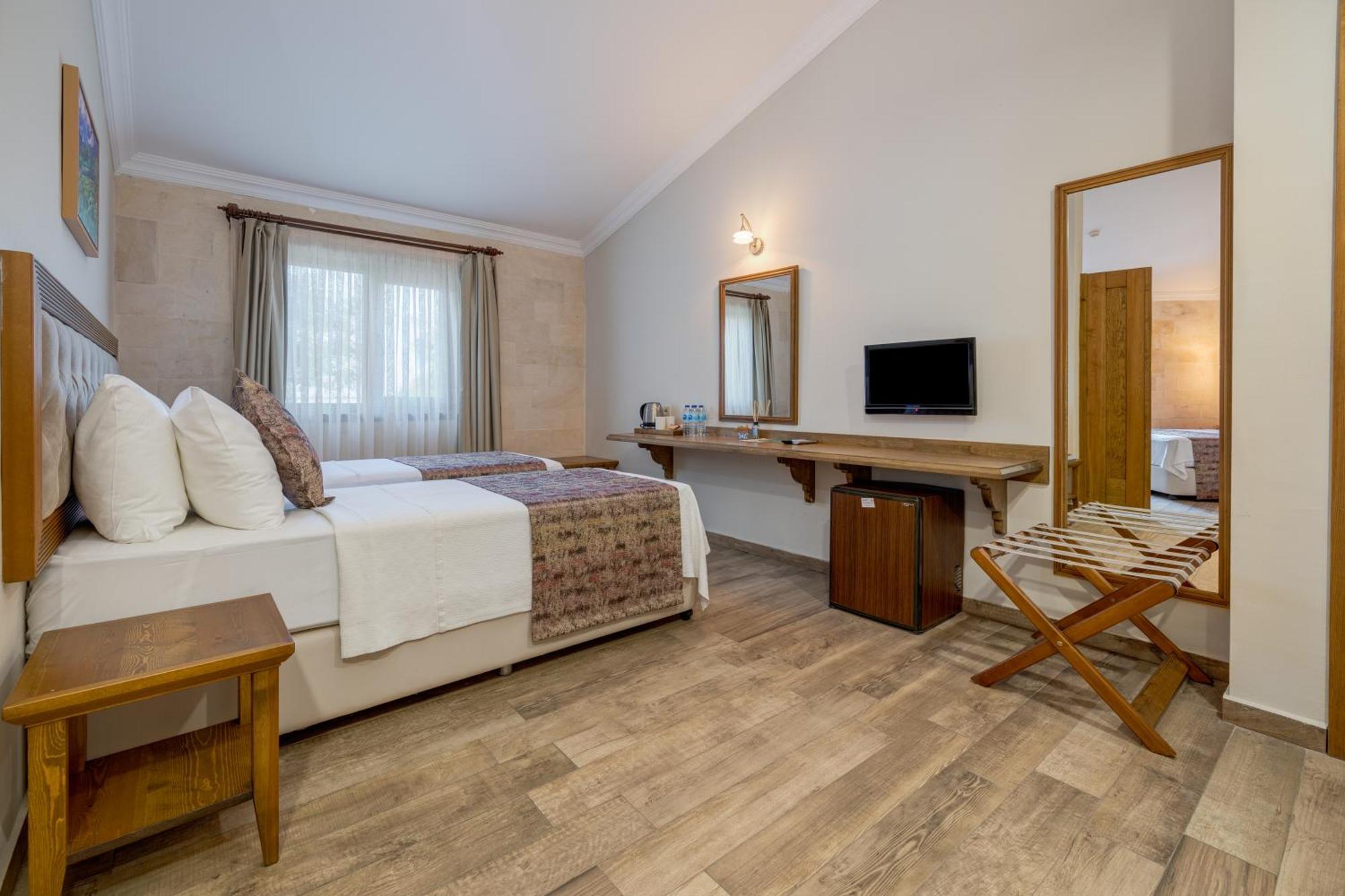 Hotel Surf Egitim Merkezi