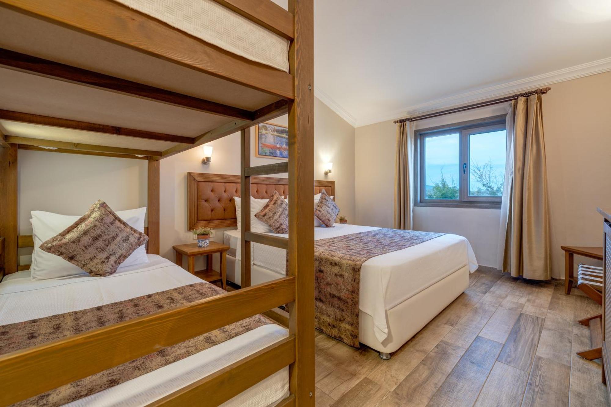 Hotel Surf Egitim Merkezi