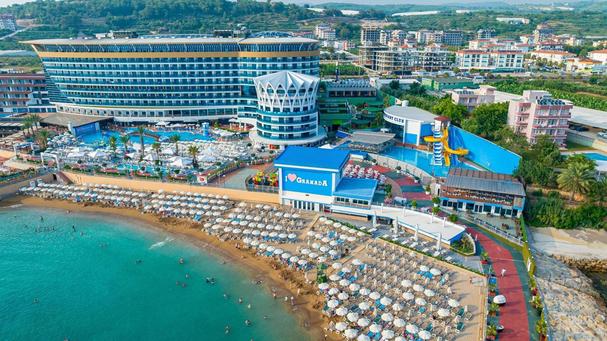 Granada Luxury Resort 5*