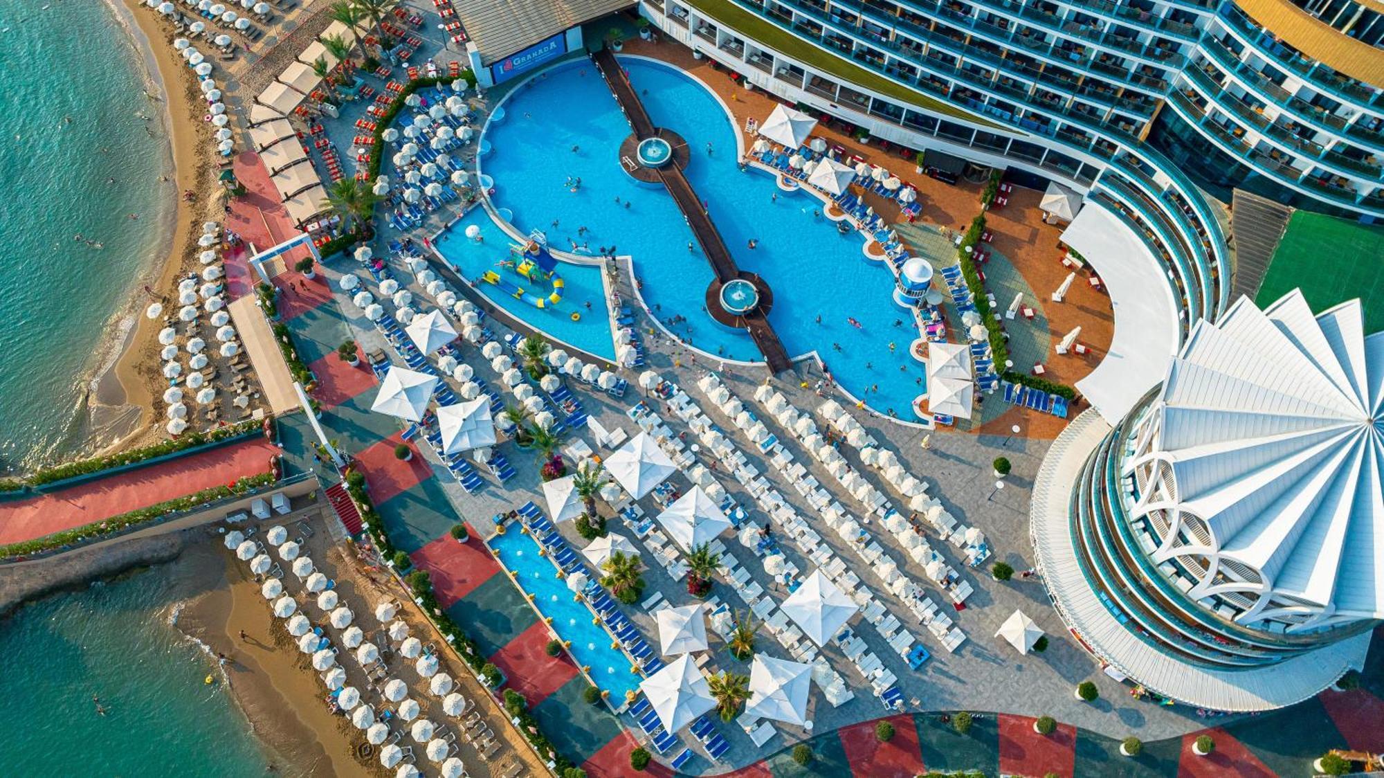 Resort Granada Luxury