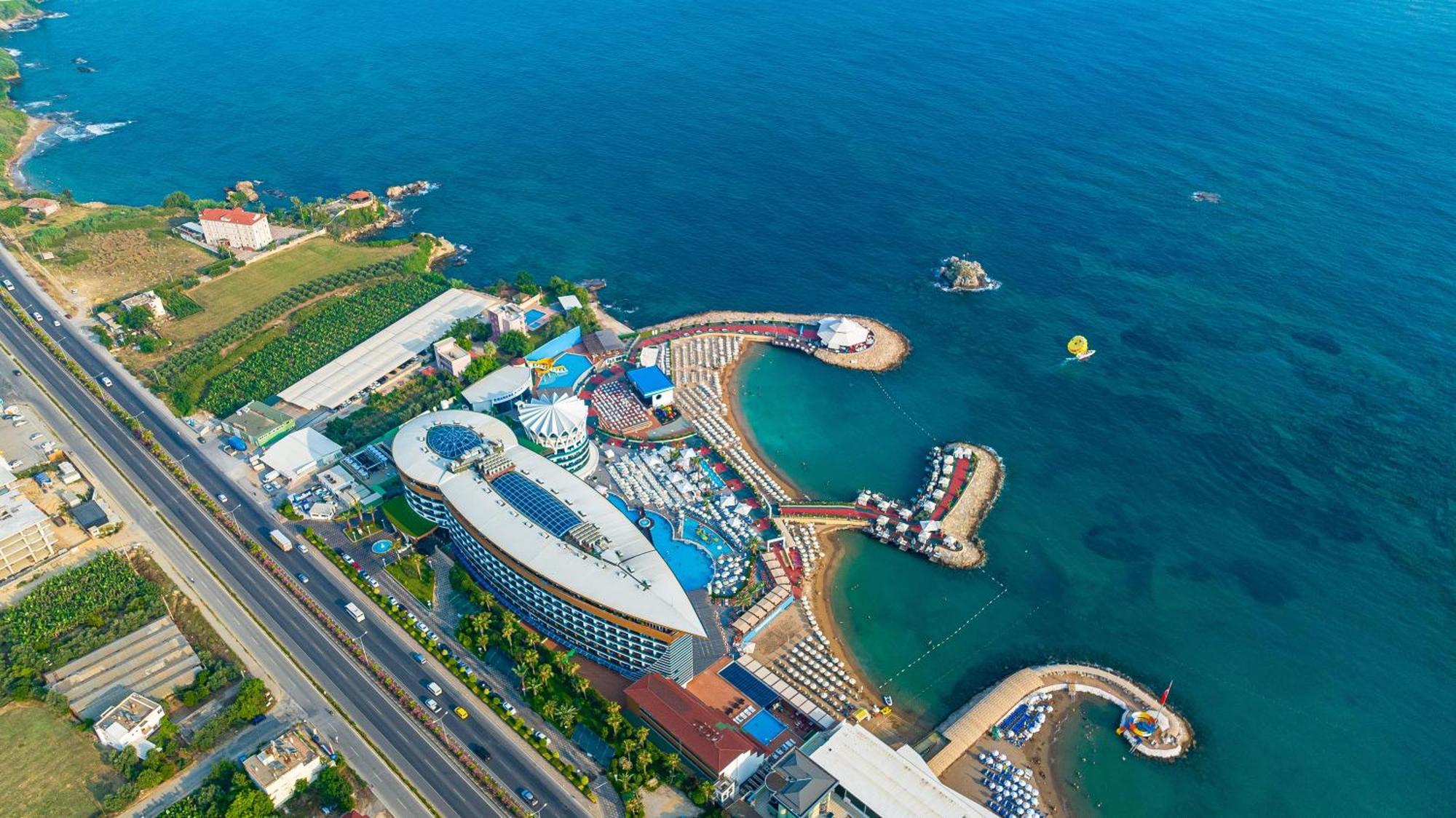 Resort Granada Luxury Okurcalar