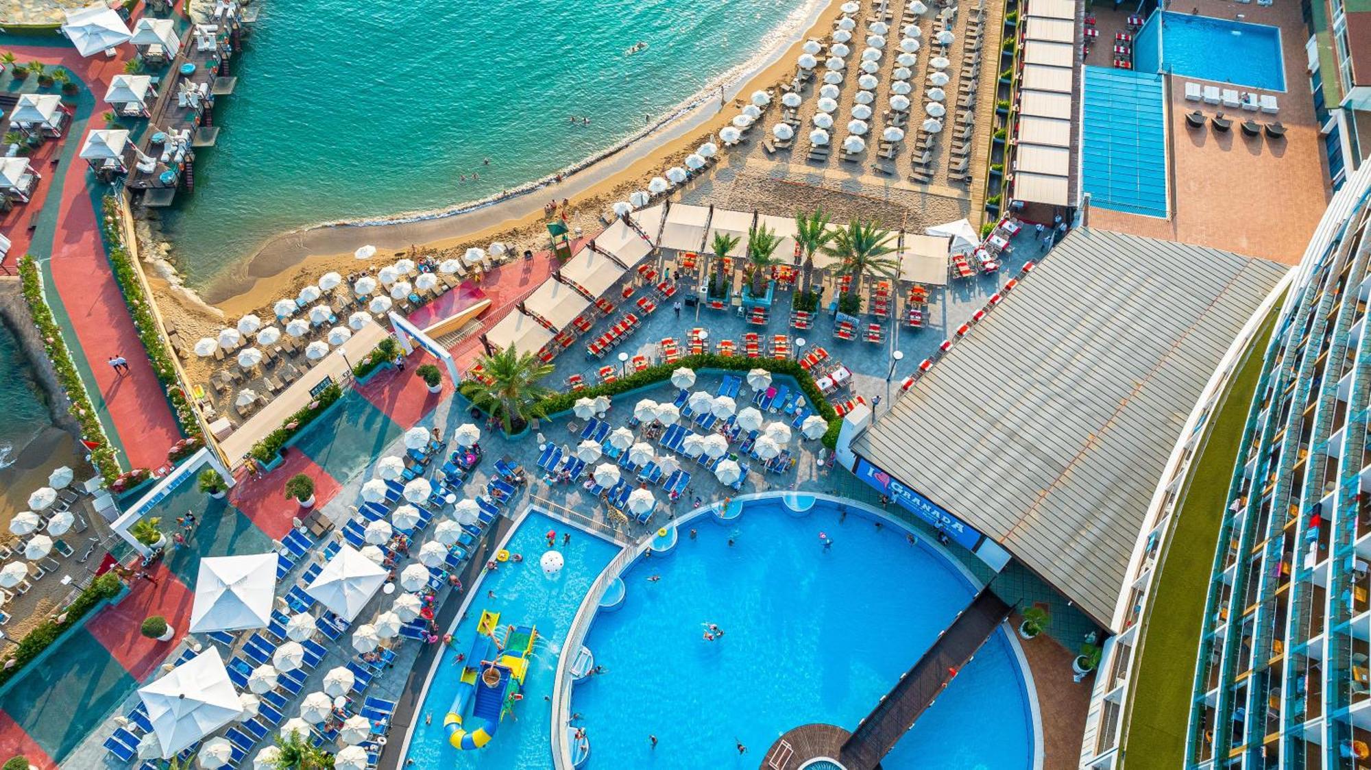 Granada Luxury 5* Okurcalar