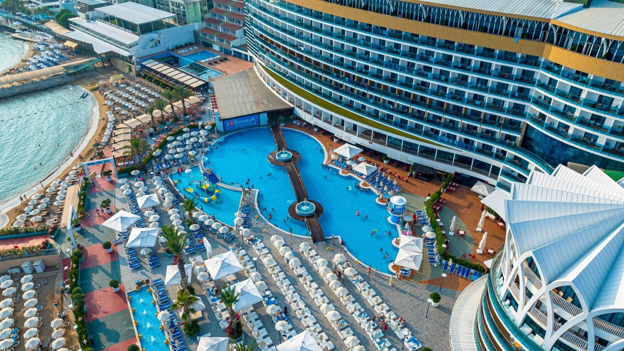 Resort Granada Luxury 5*