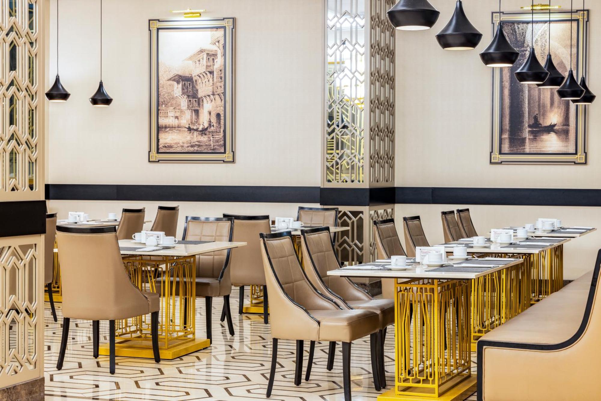 Hotel Ramada By Wyndham Istanbul Golden Horn
