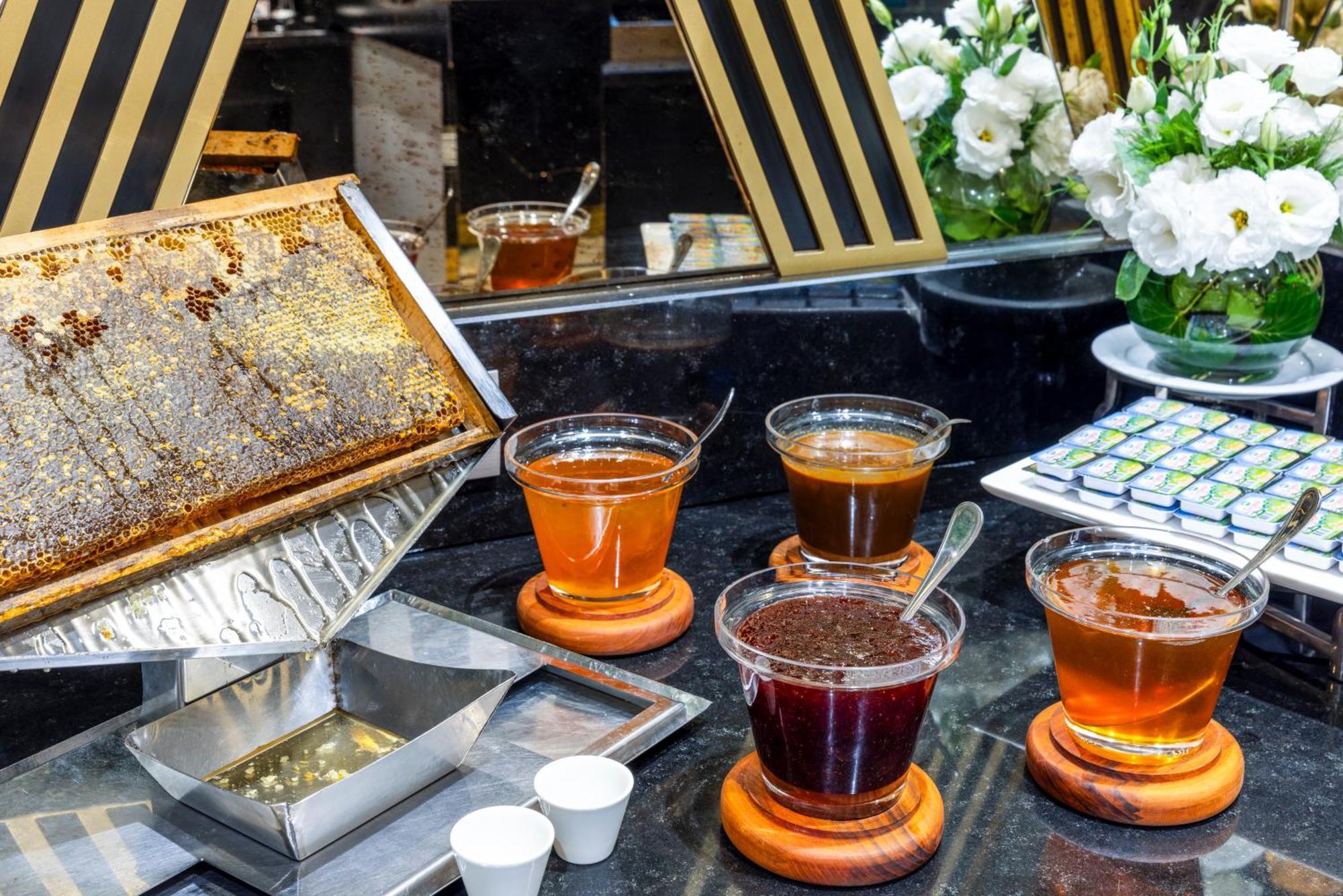 Hotel Ramada By Wyndham Istanbul Golden Horn
