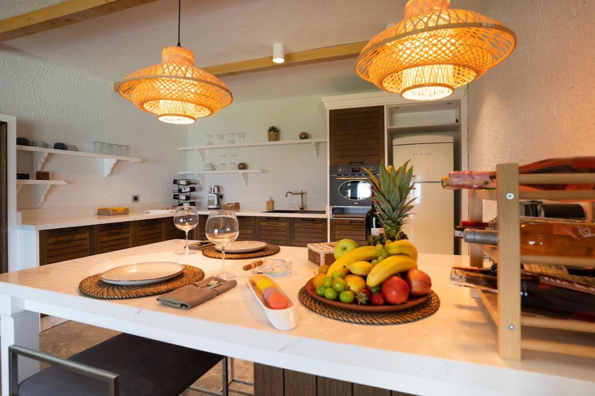 Flora Garden - Couples Concept - Adults Over 16 Only 5* Kizilot