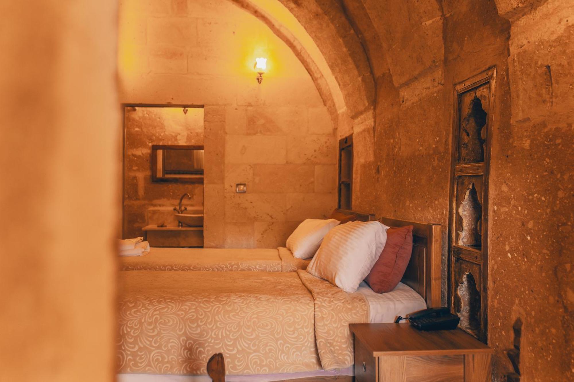 Zula Cave House Hotel *