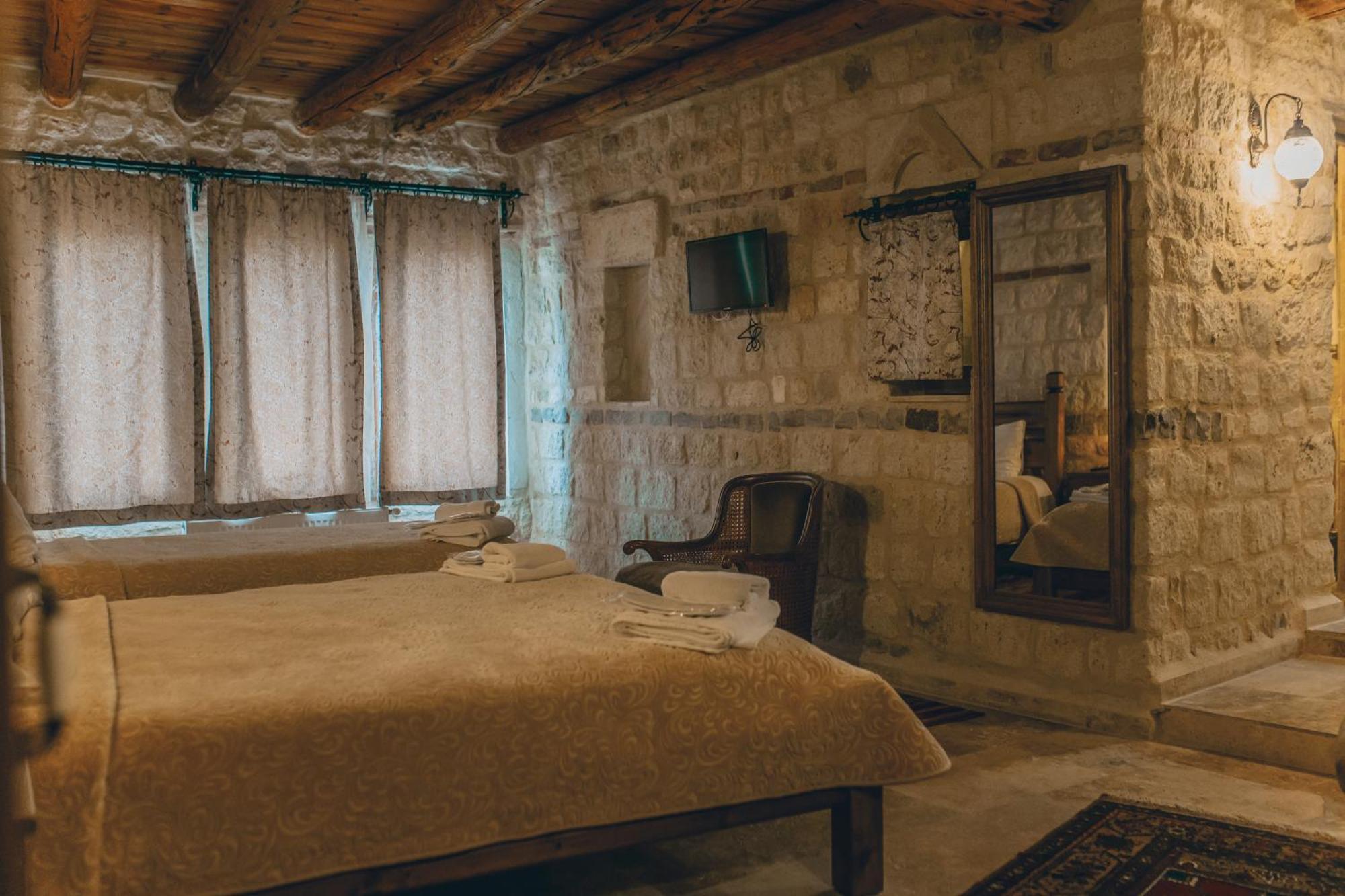 Zula Cave House
