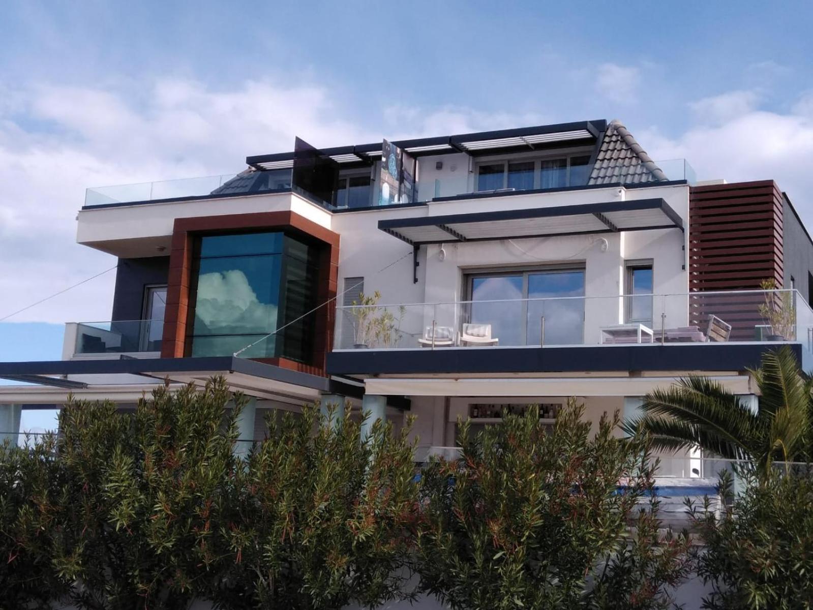 Mavi Panorama Villa *