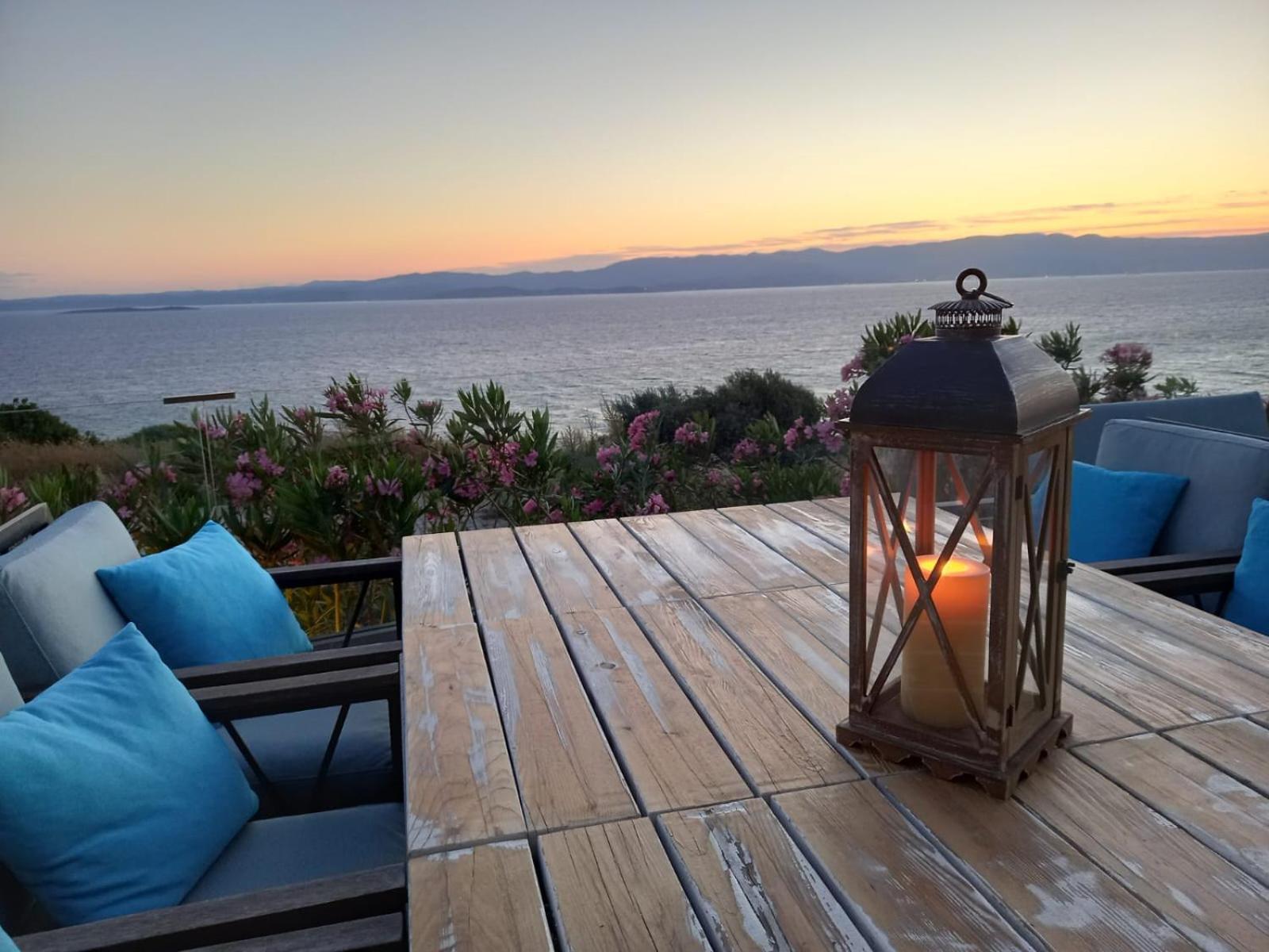 Mavi Panorama * Cesme