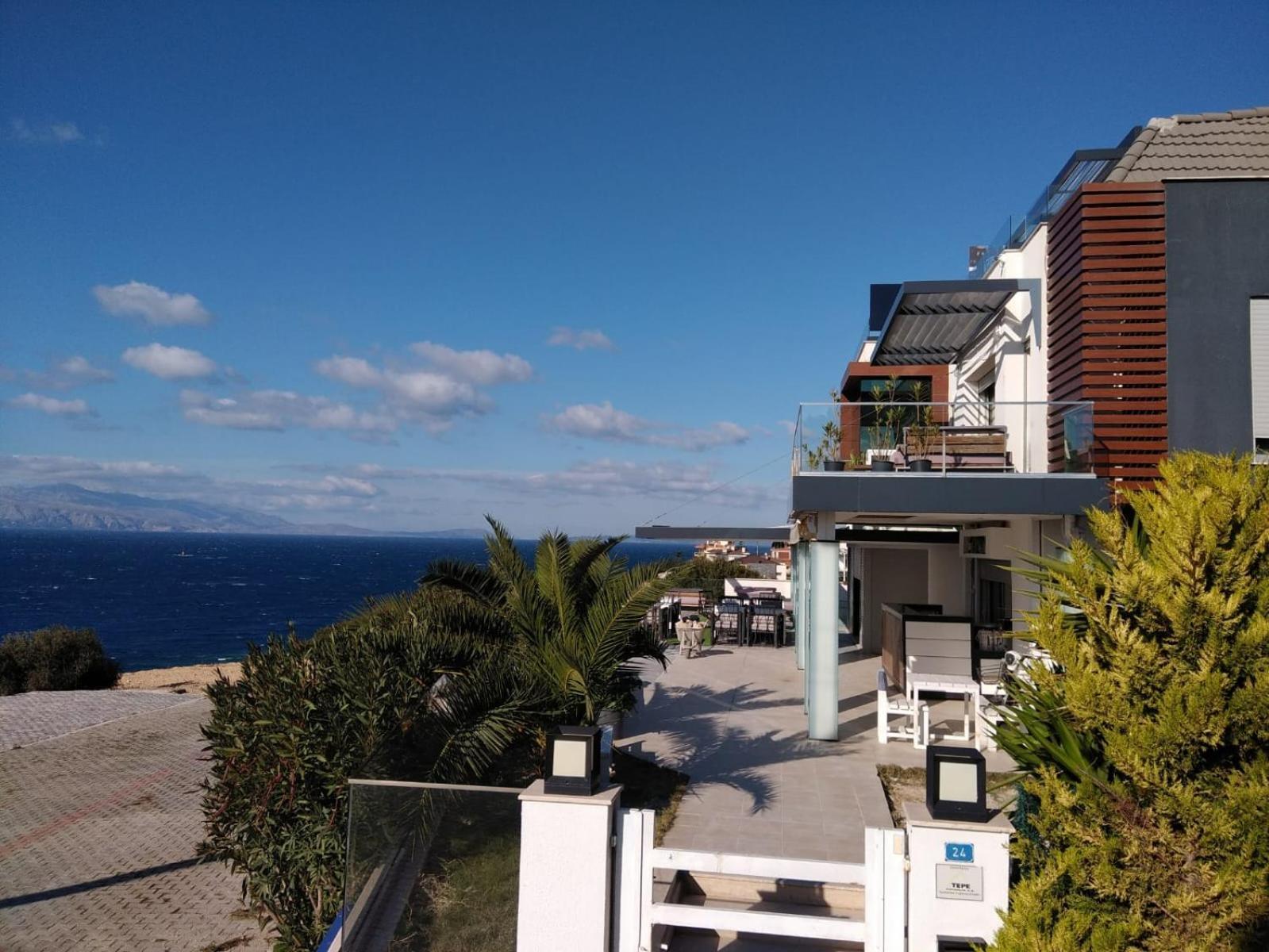 Mavi Panorama
