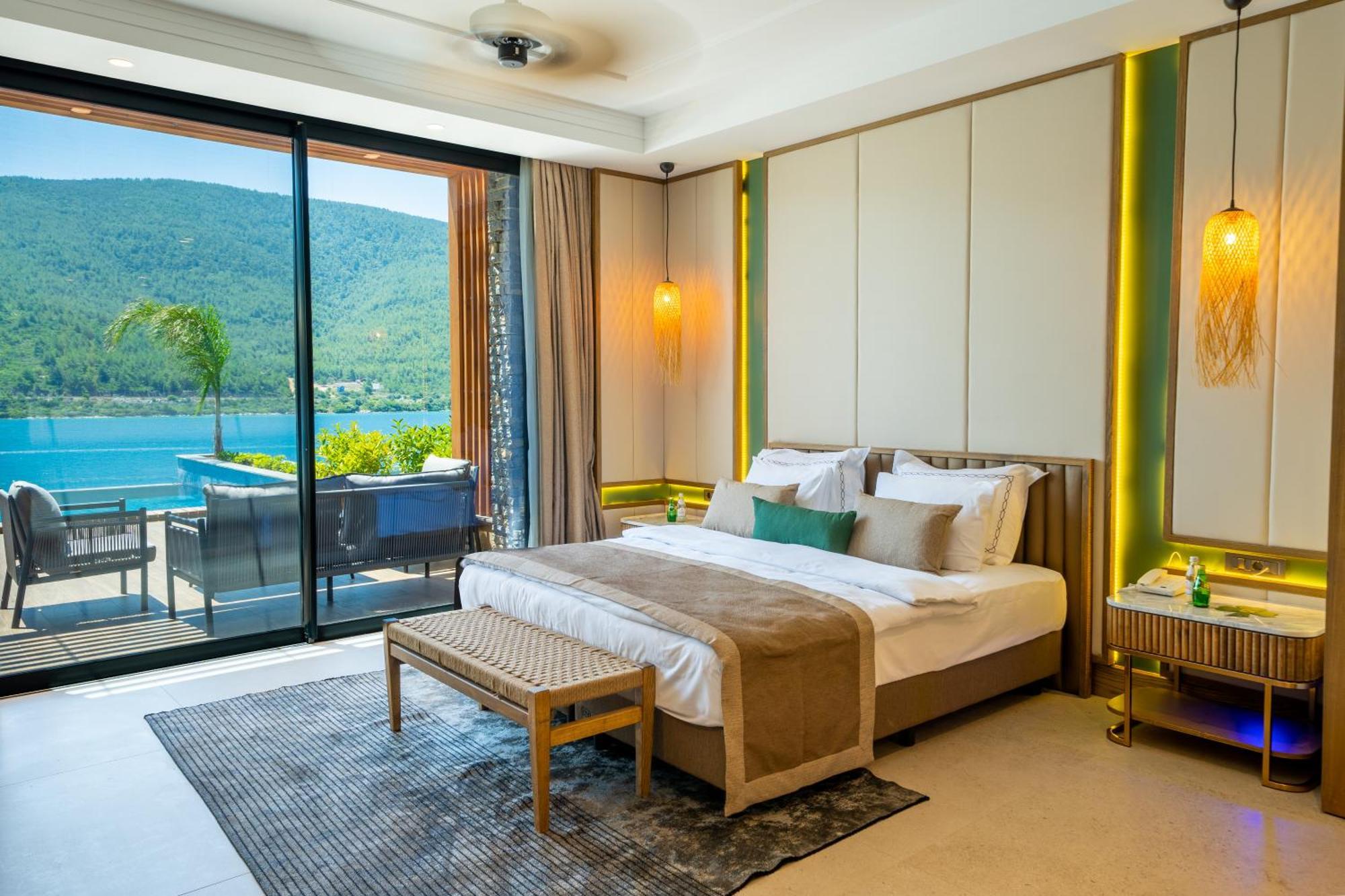 Resort La Blanche Island Bodrum 5*