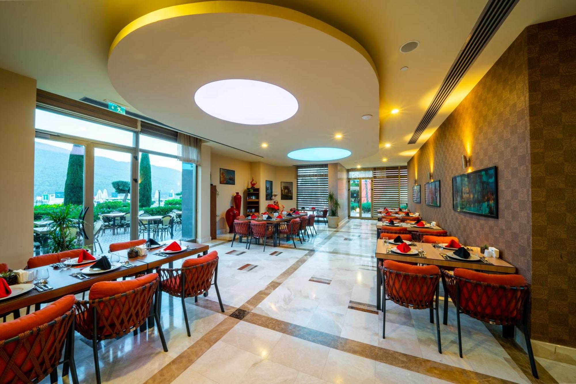 Resort La Blanche Island Bodrum 5*