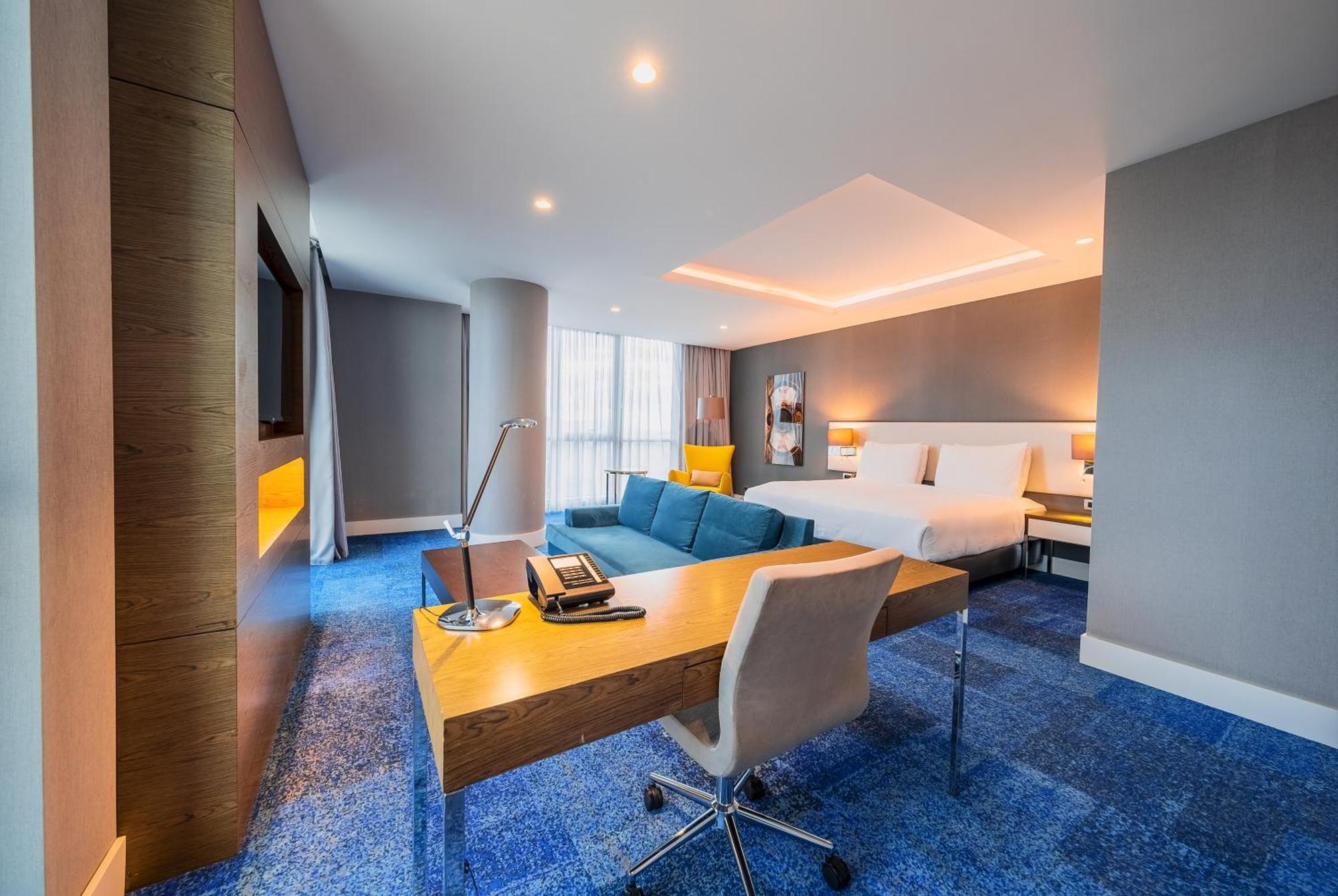 Radisson Blu Hotel, 5*